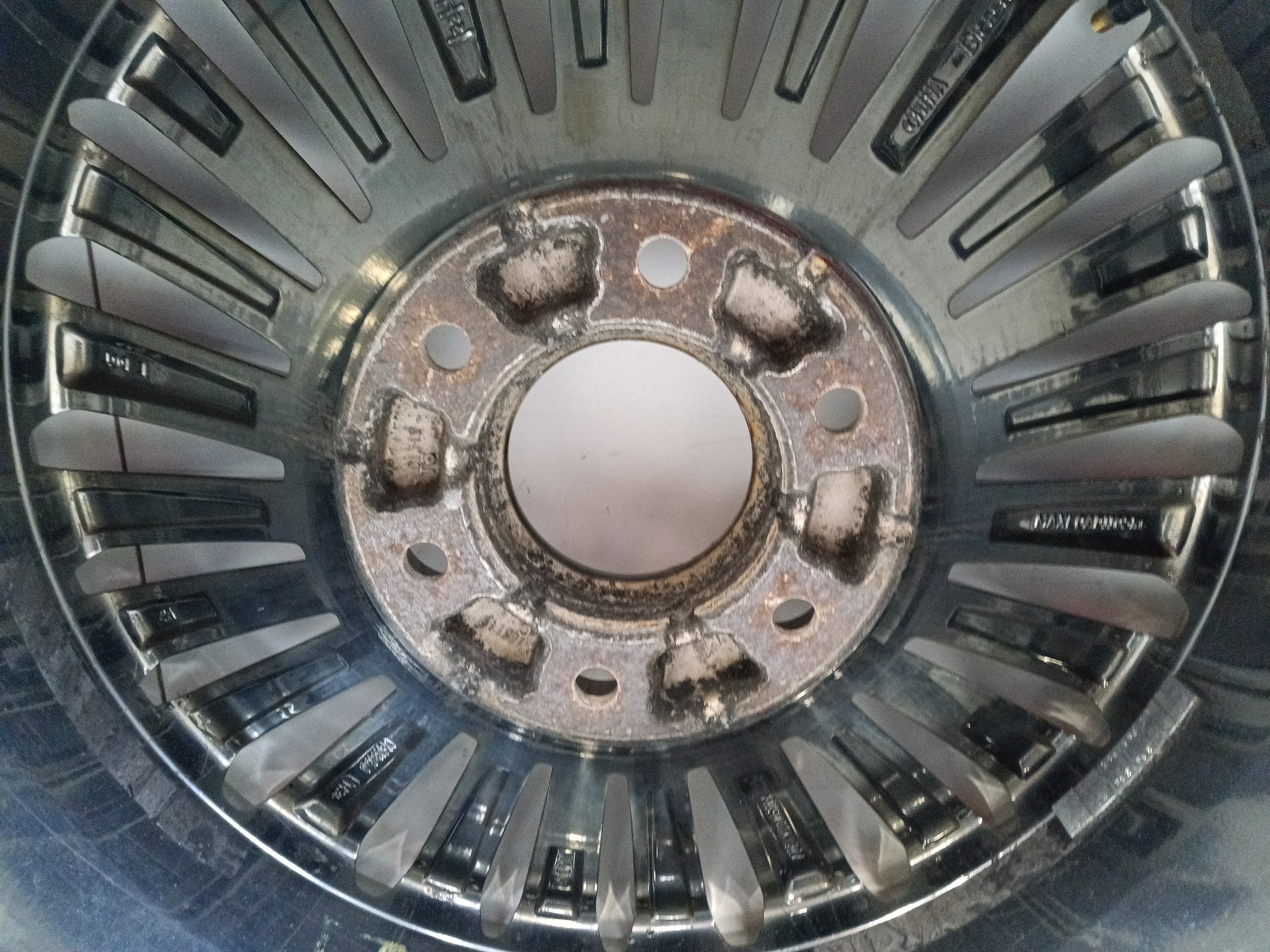 Диск колеса литой Tank 500 R19