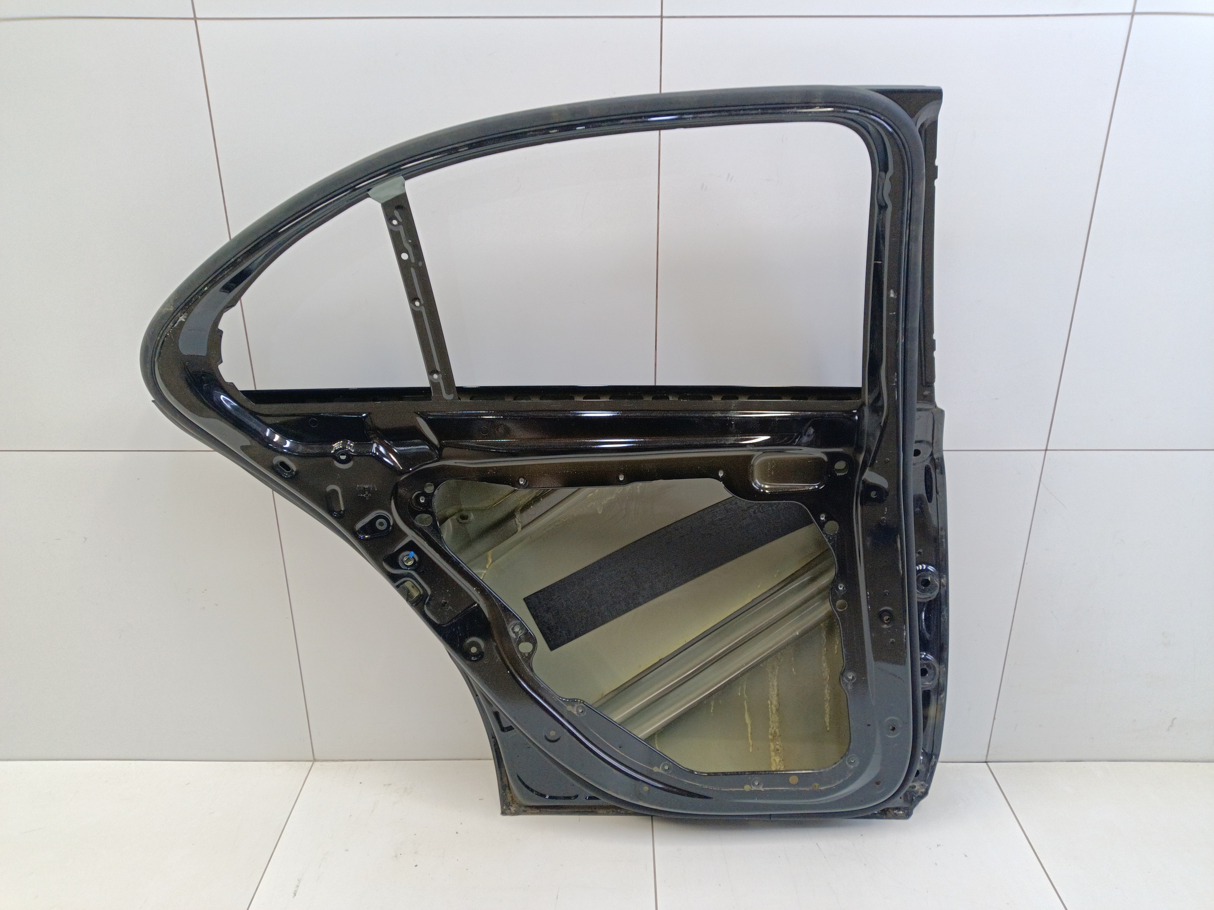 Дверь задняя левая Mercedes Benz E-klasse W213