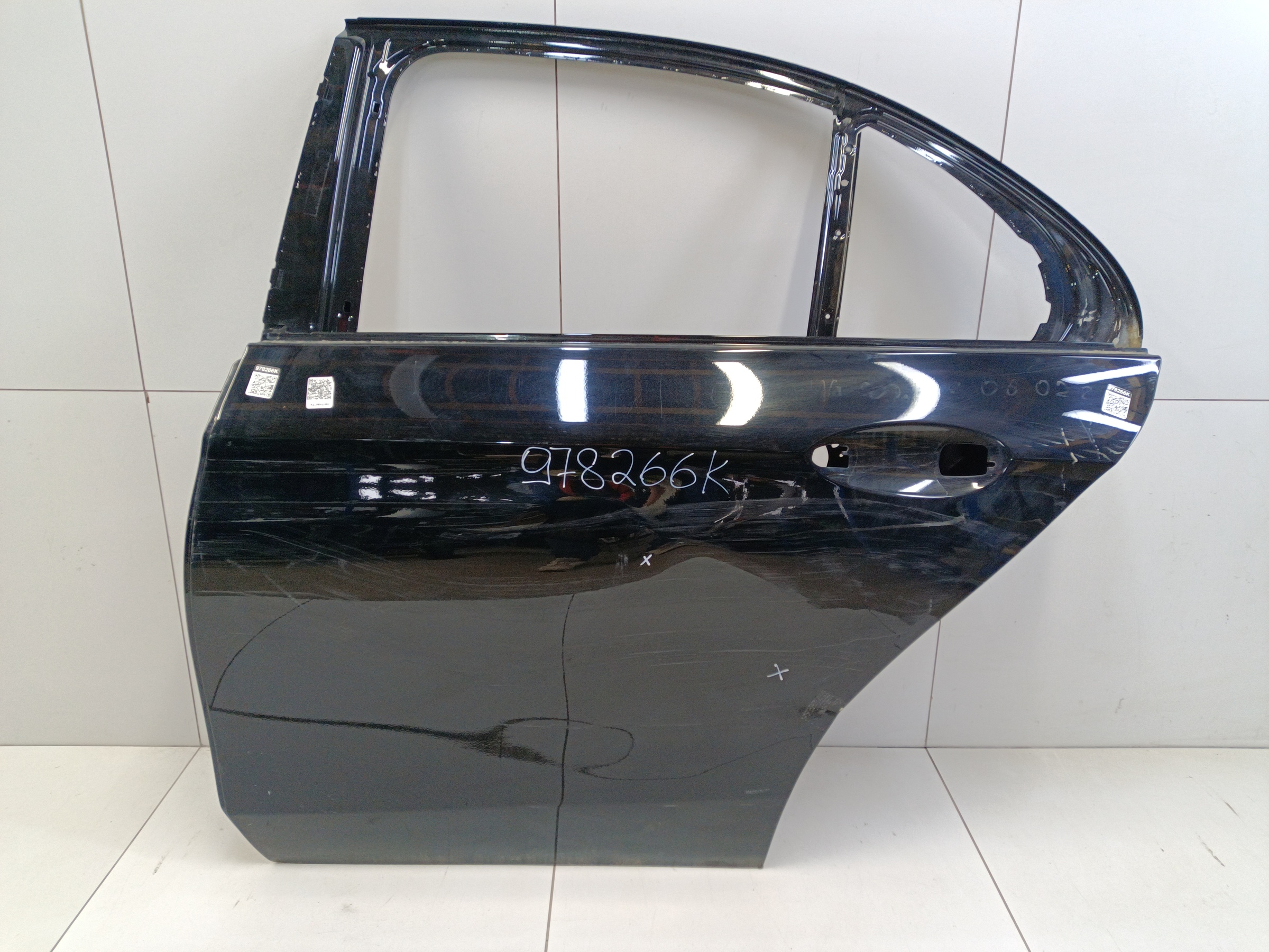 Дверь задняя левая Mercedes Benz E-klasse W213