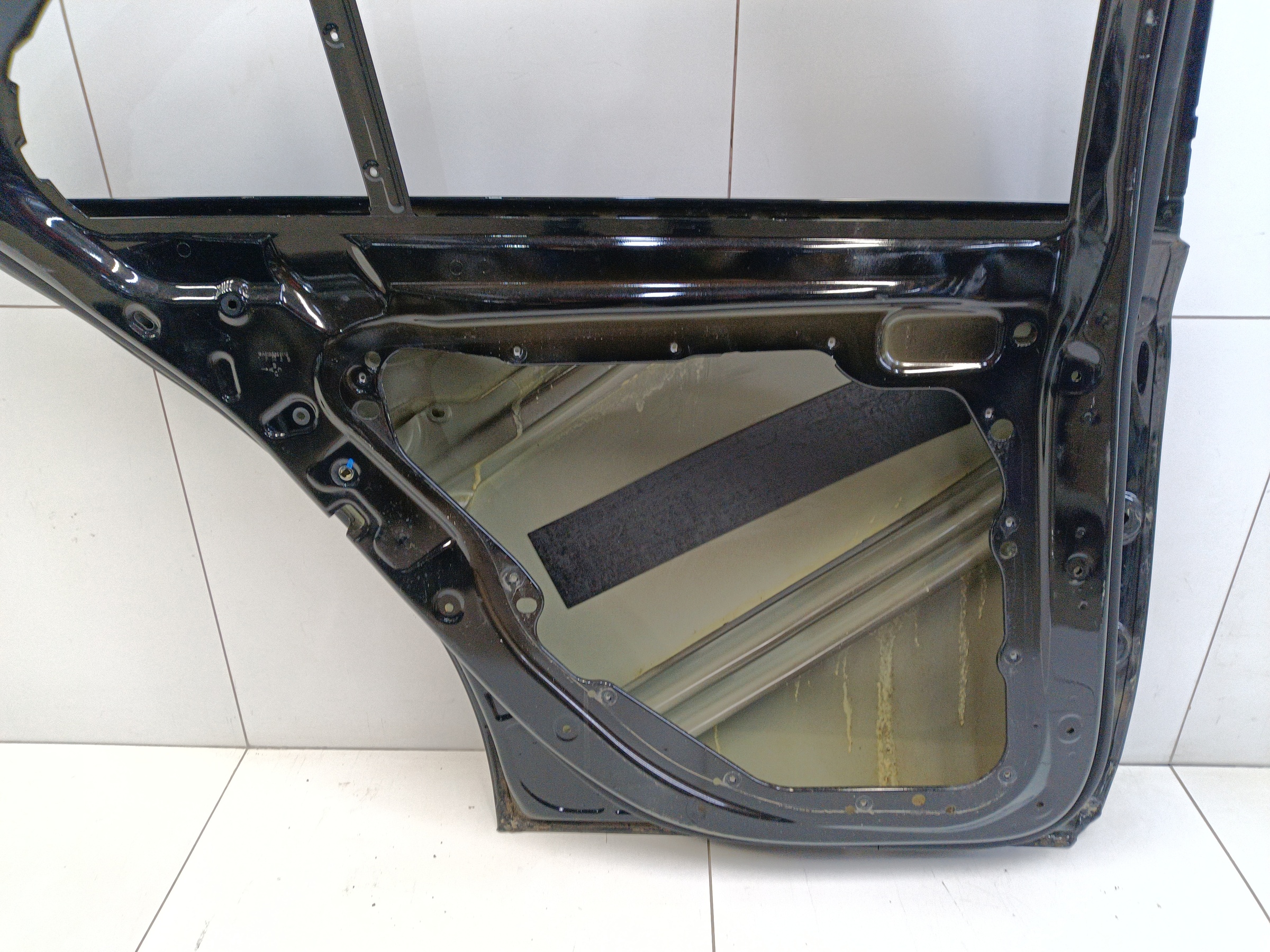 Дверь задняя левая Mercedes Benz E-klasse W213