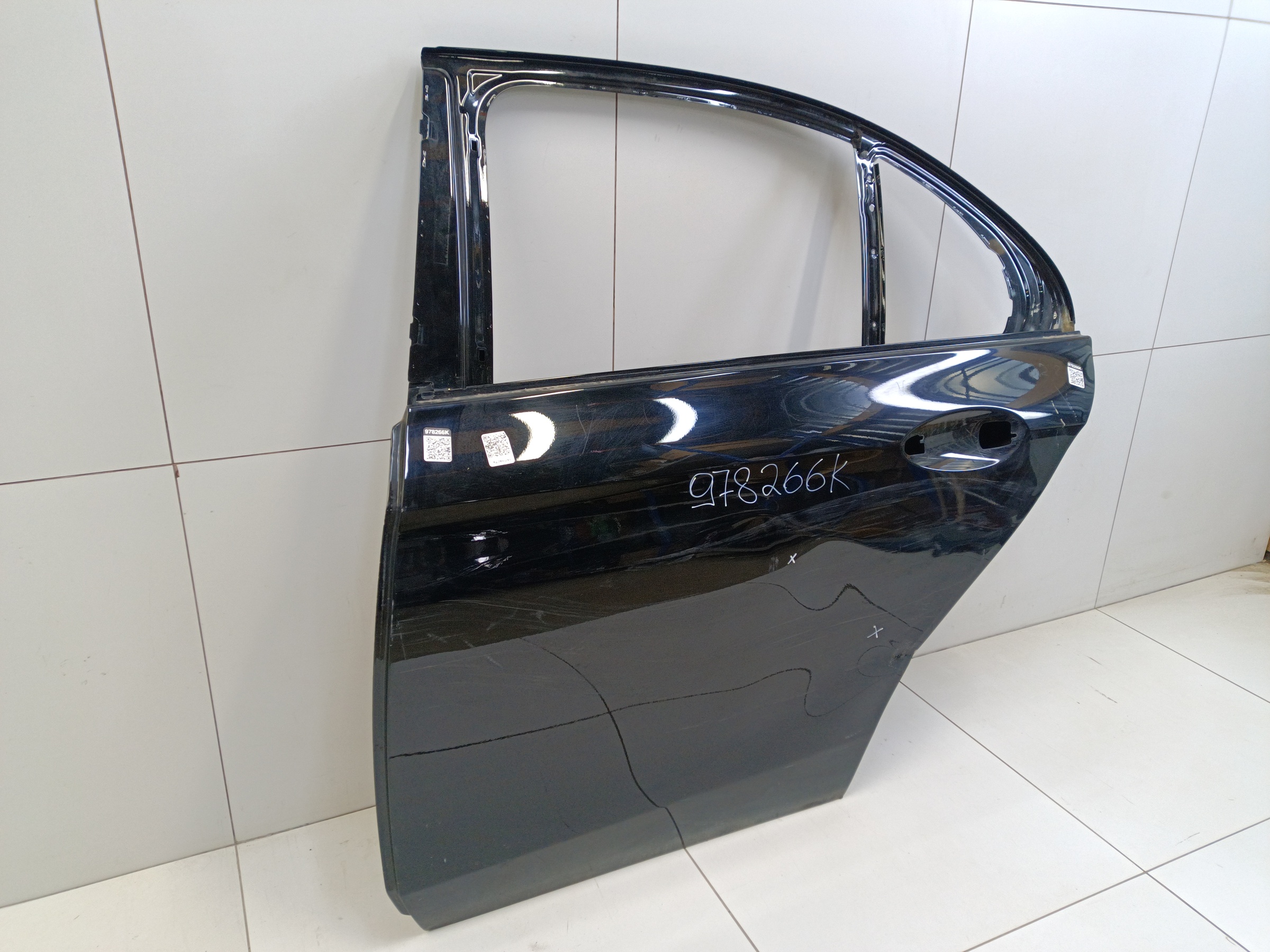 Дверь задняя левая Mercedes Benz E-klasse W213