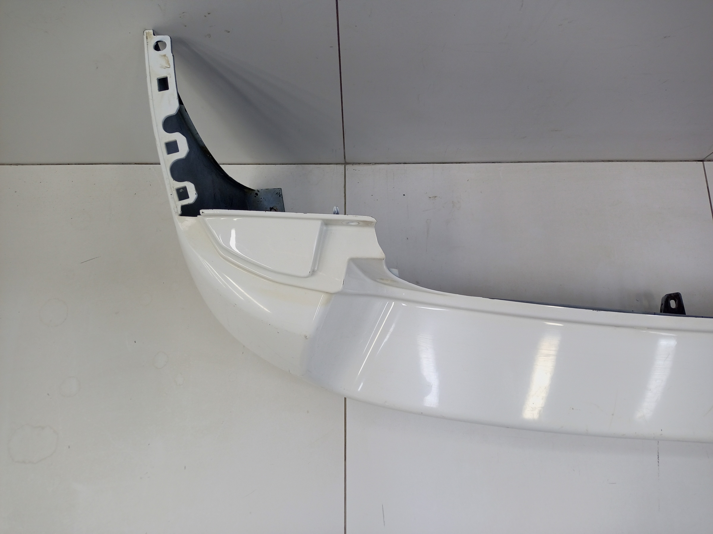 Бампер задний Peugeot Traveller крашеный