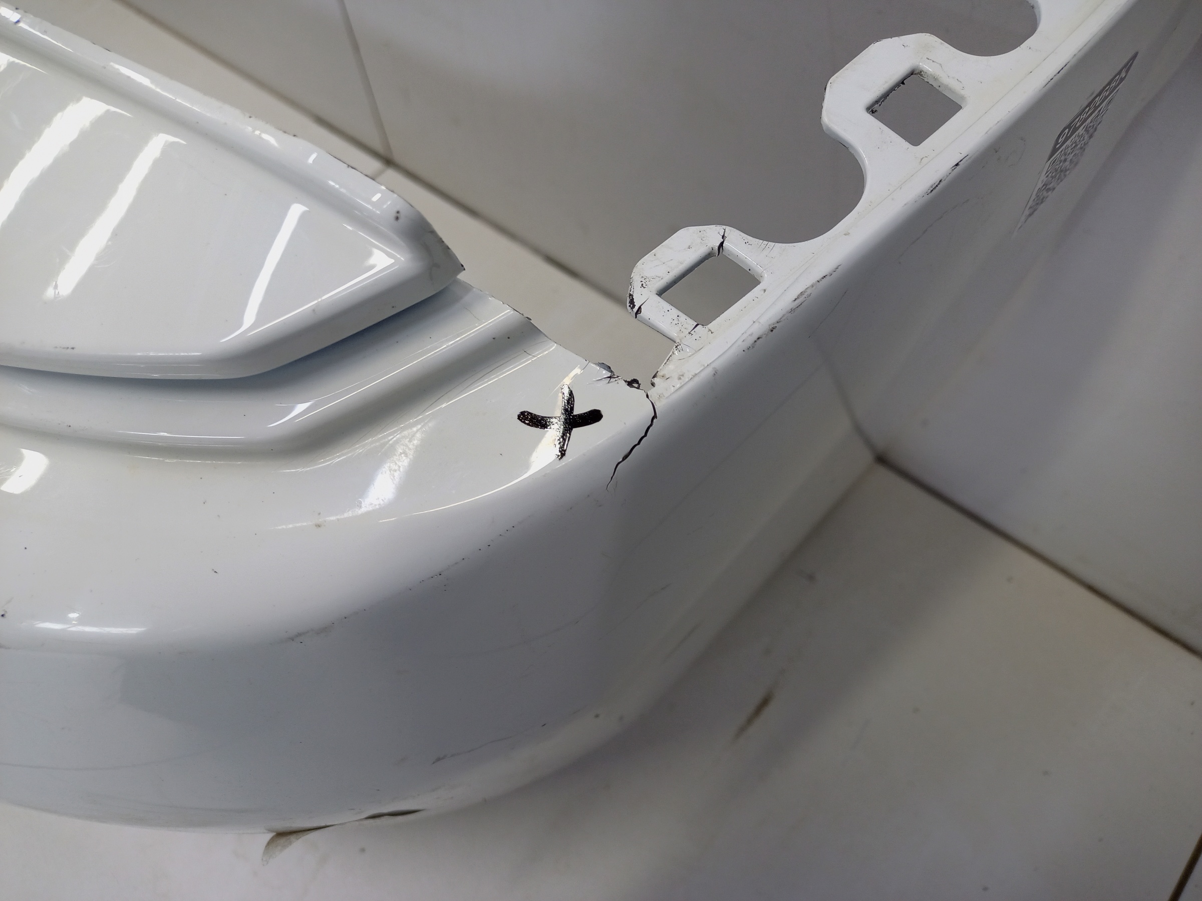 Бампер задний Peugeot Traveller крашеный