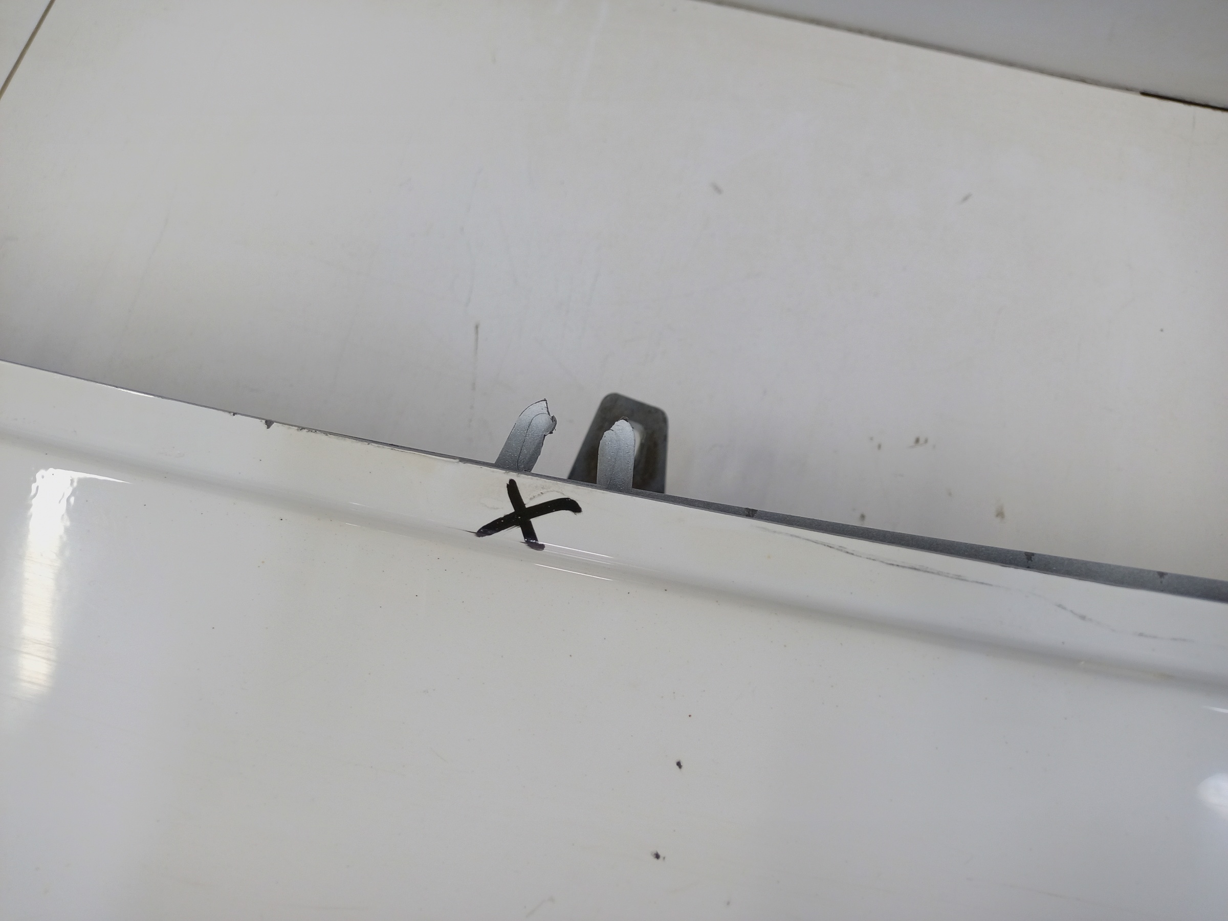 Бампер задний Peugeot Traveller крашеный