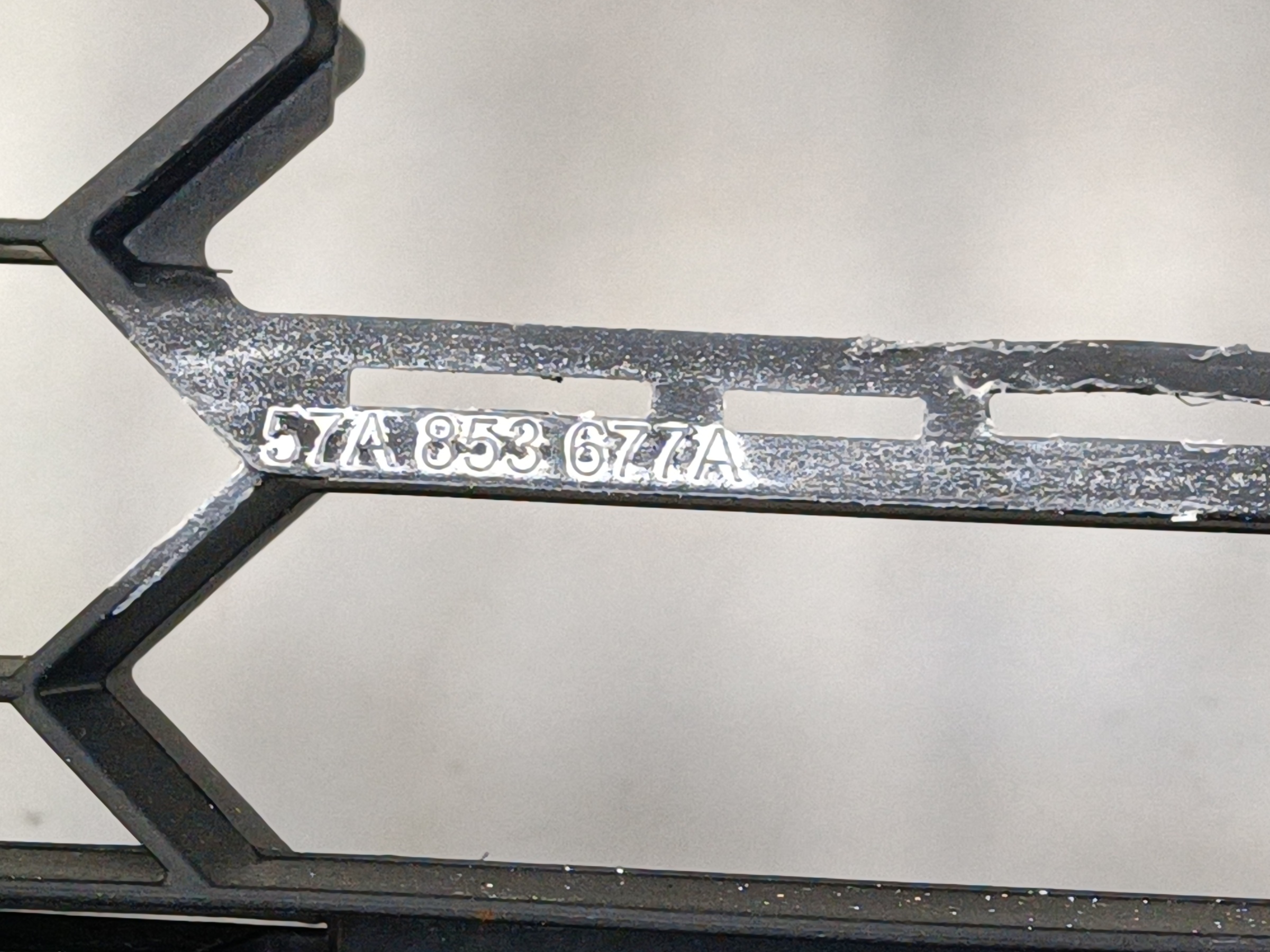 Бампер передний Skoda Karoq