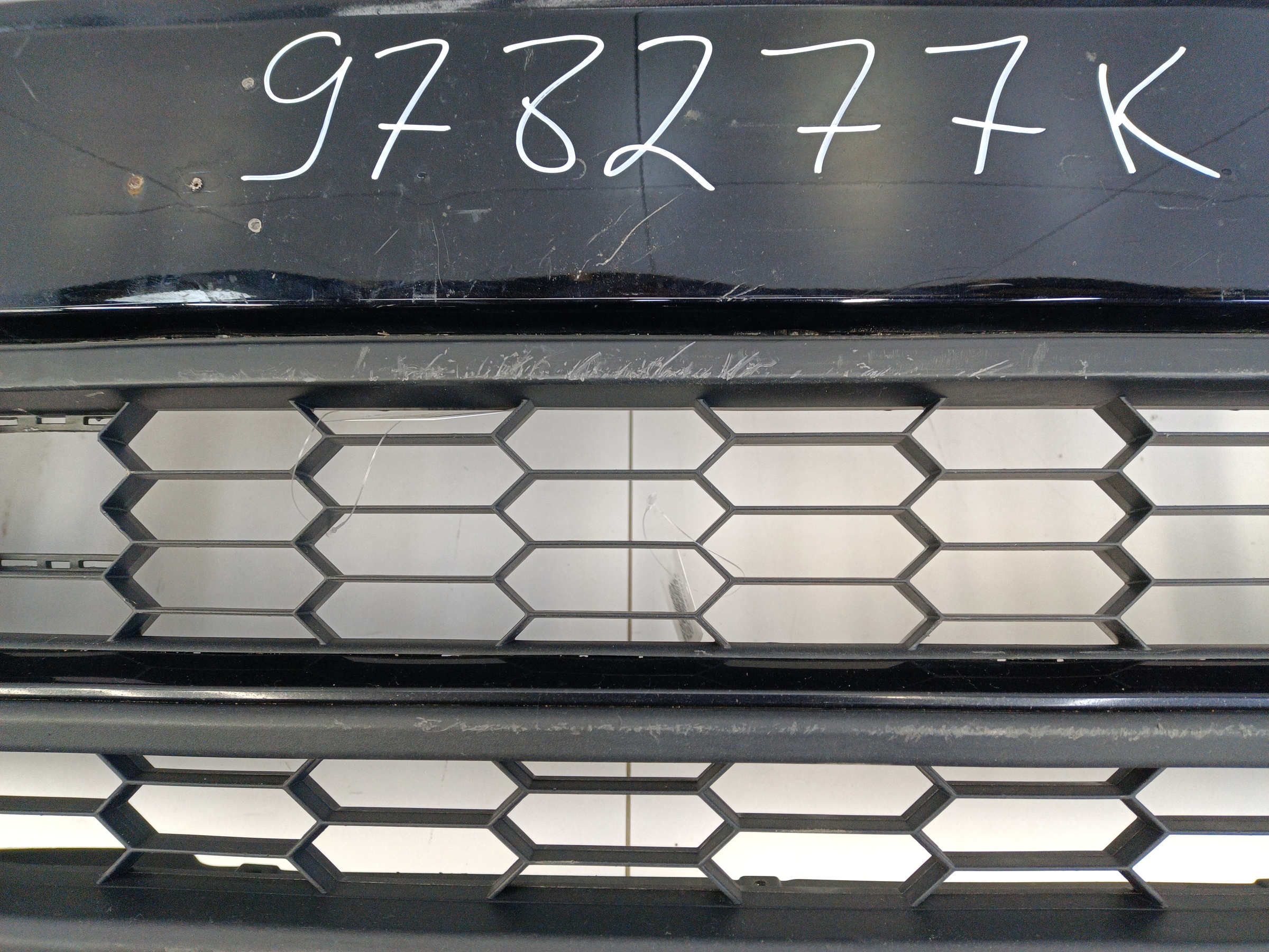 Бампер передний Skoda Karoq