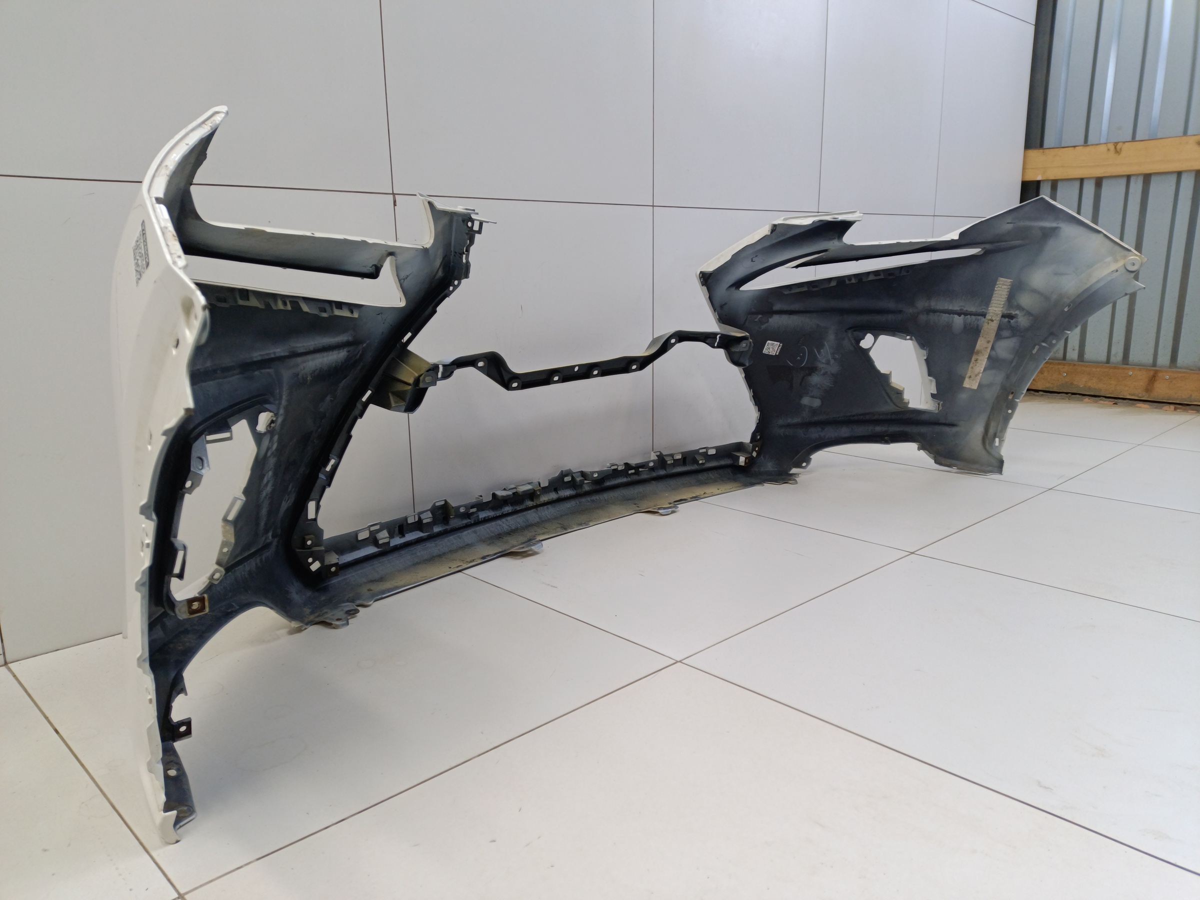 Бампер передний Lexus NX Restail