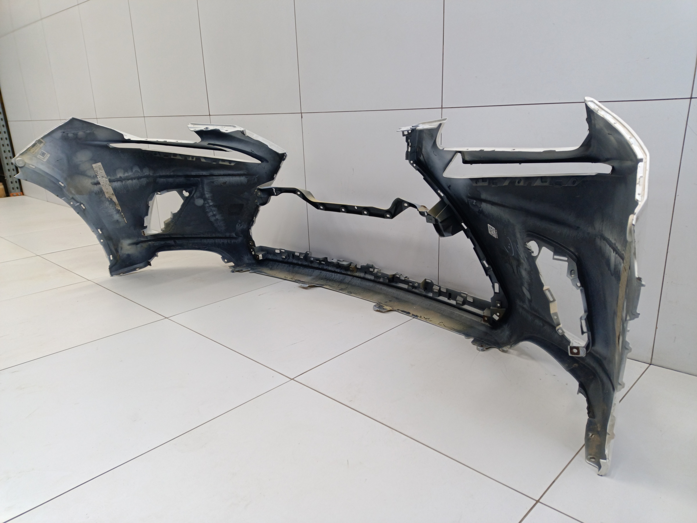 Бампер передний Lexus NX Restail