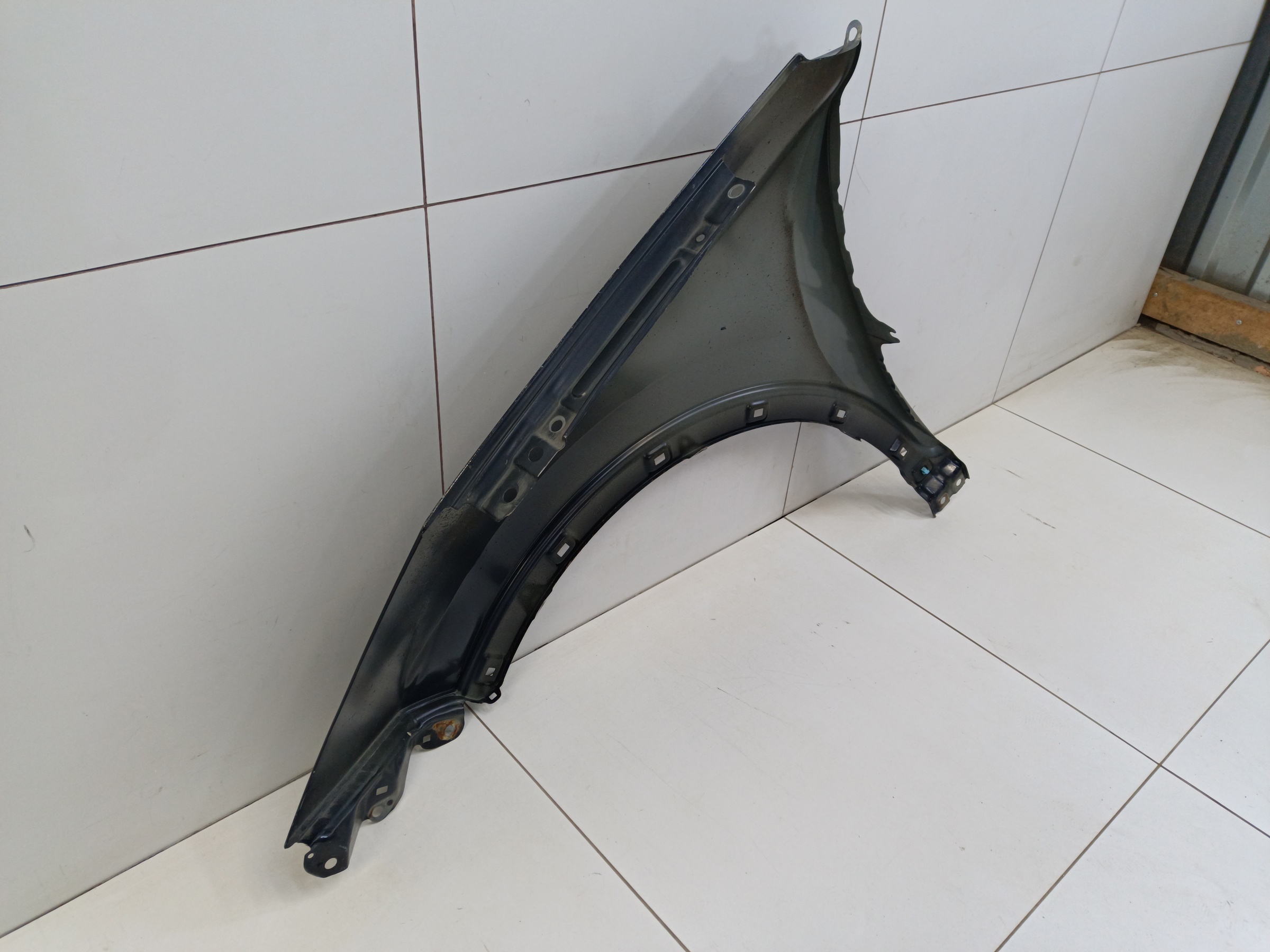 Крыло переднее правое Kia Sportage 4