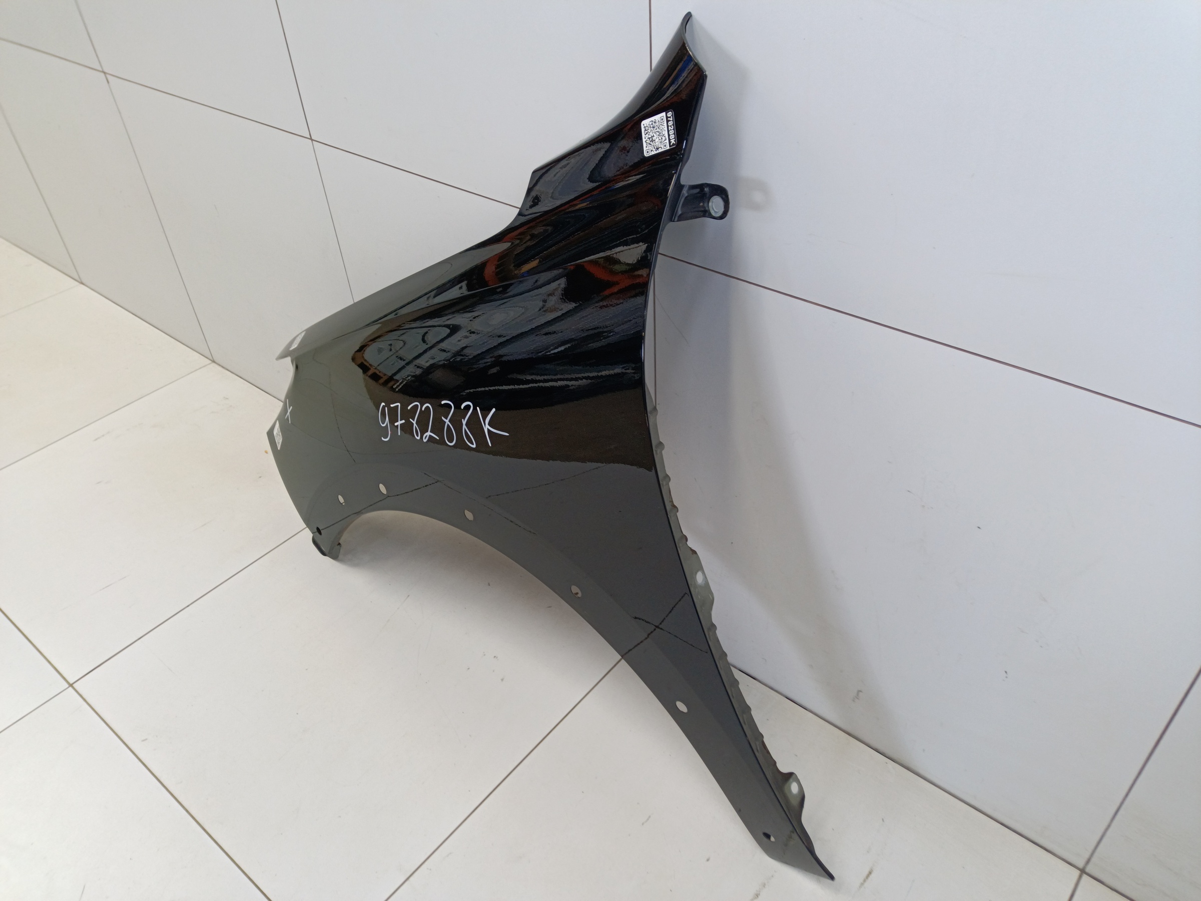 Крыло переднее левое Haval Jolion Restail