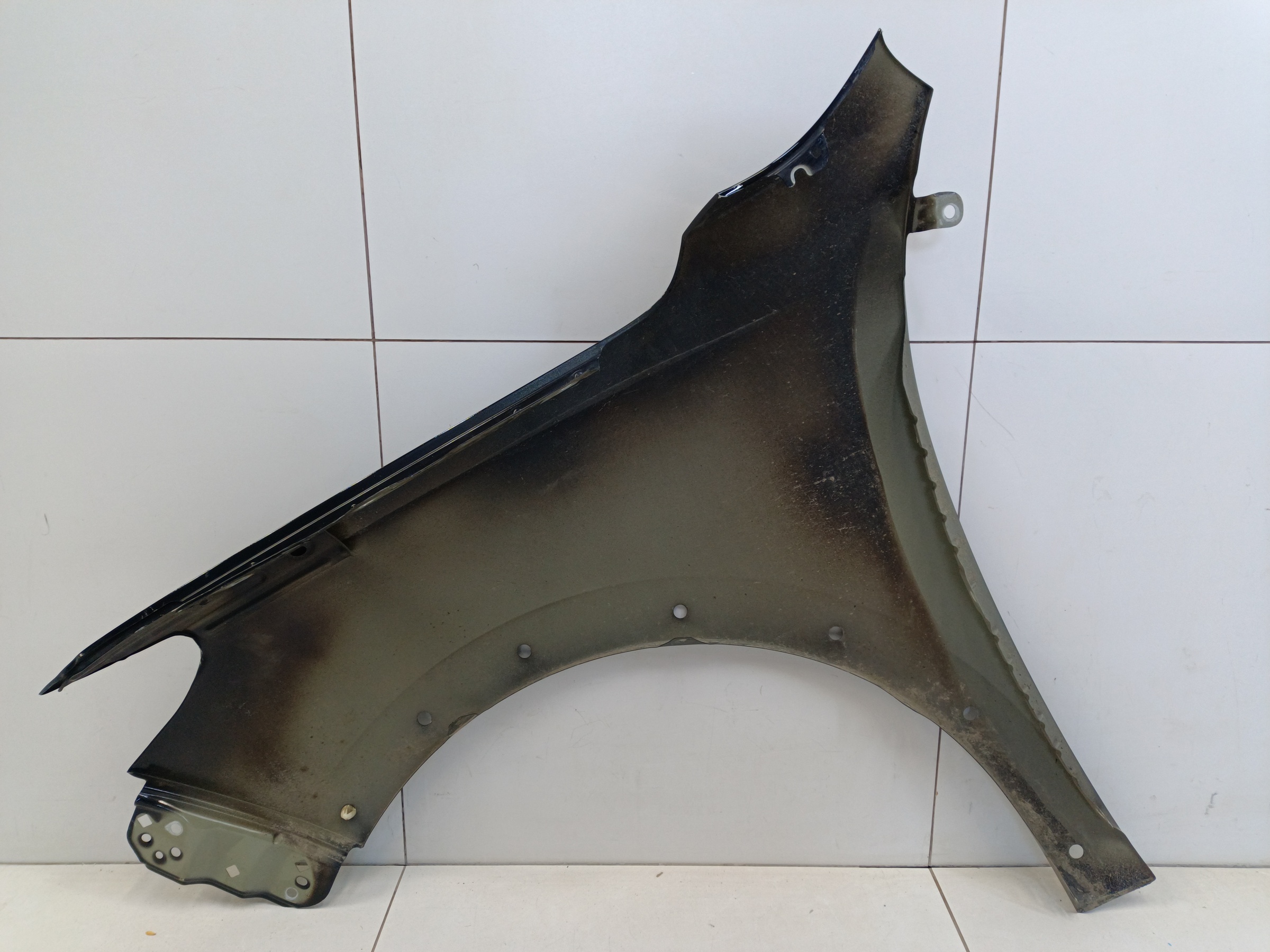 Крыло переднее правое Haval Jolion Restail