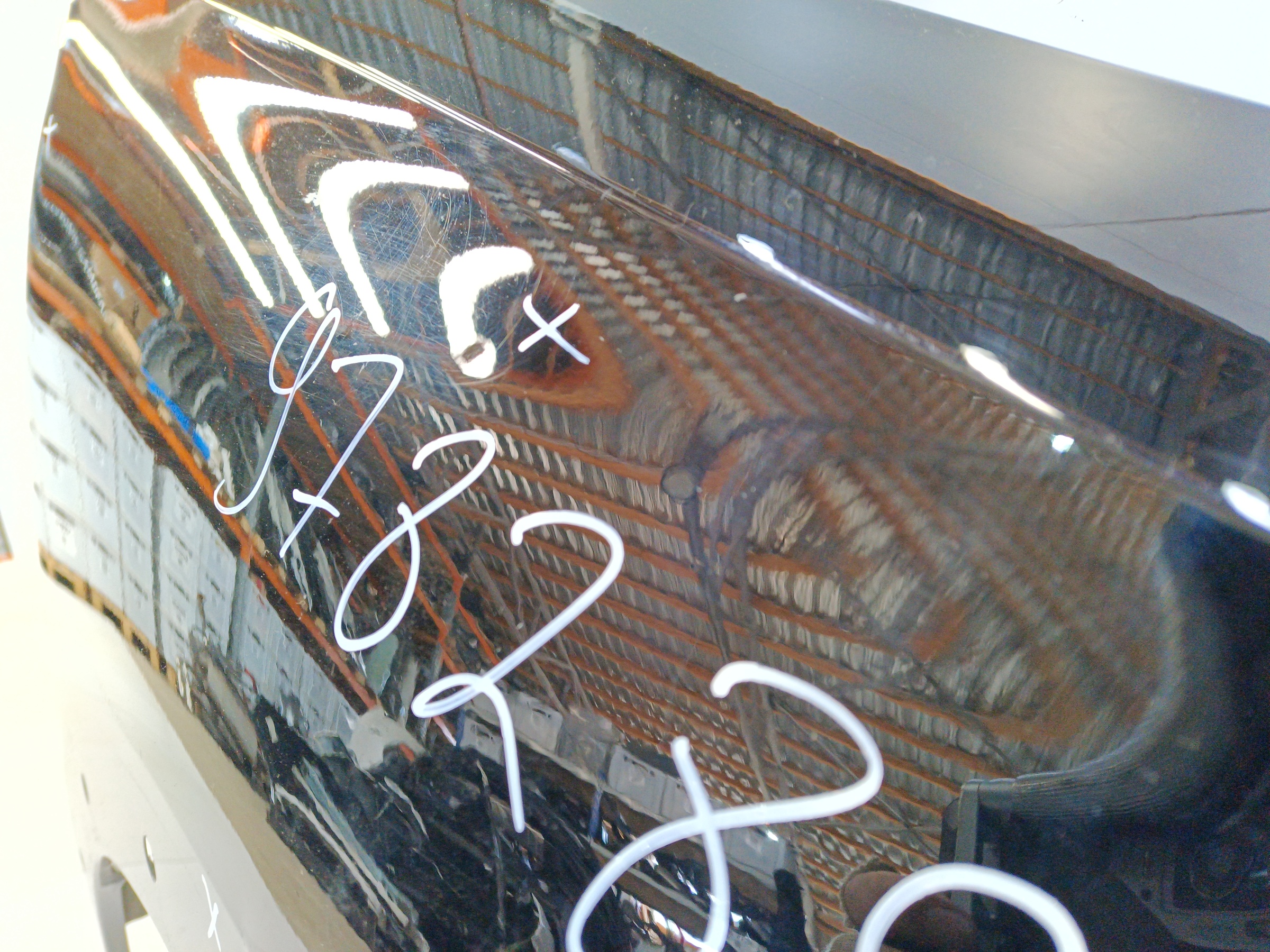 Крыло переднее правое Haval Jolion Restail