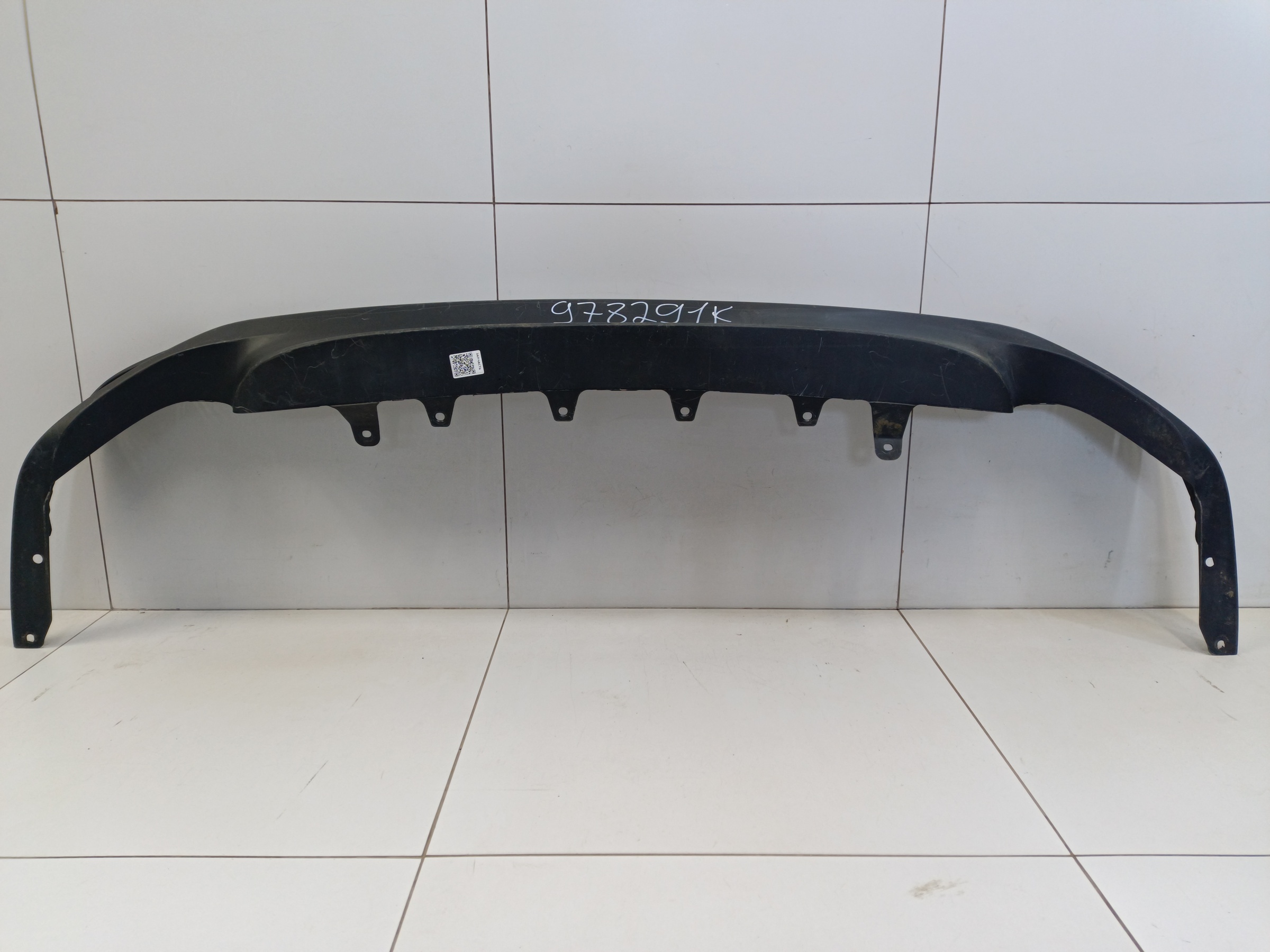 Юбка заднего бампера Toyota Camry V70