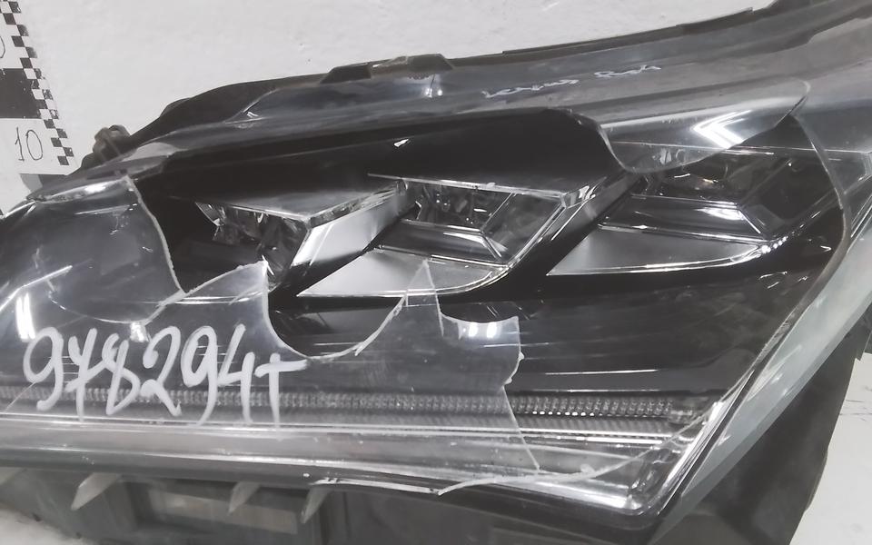 Фара передняя левая Lexus RX 4 LED c ДХО под 1 блок