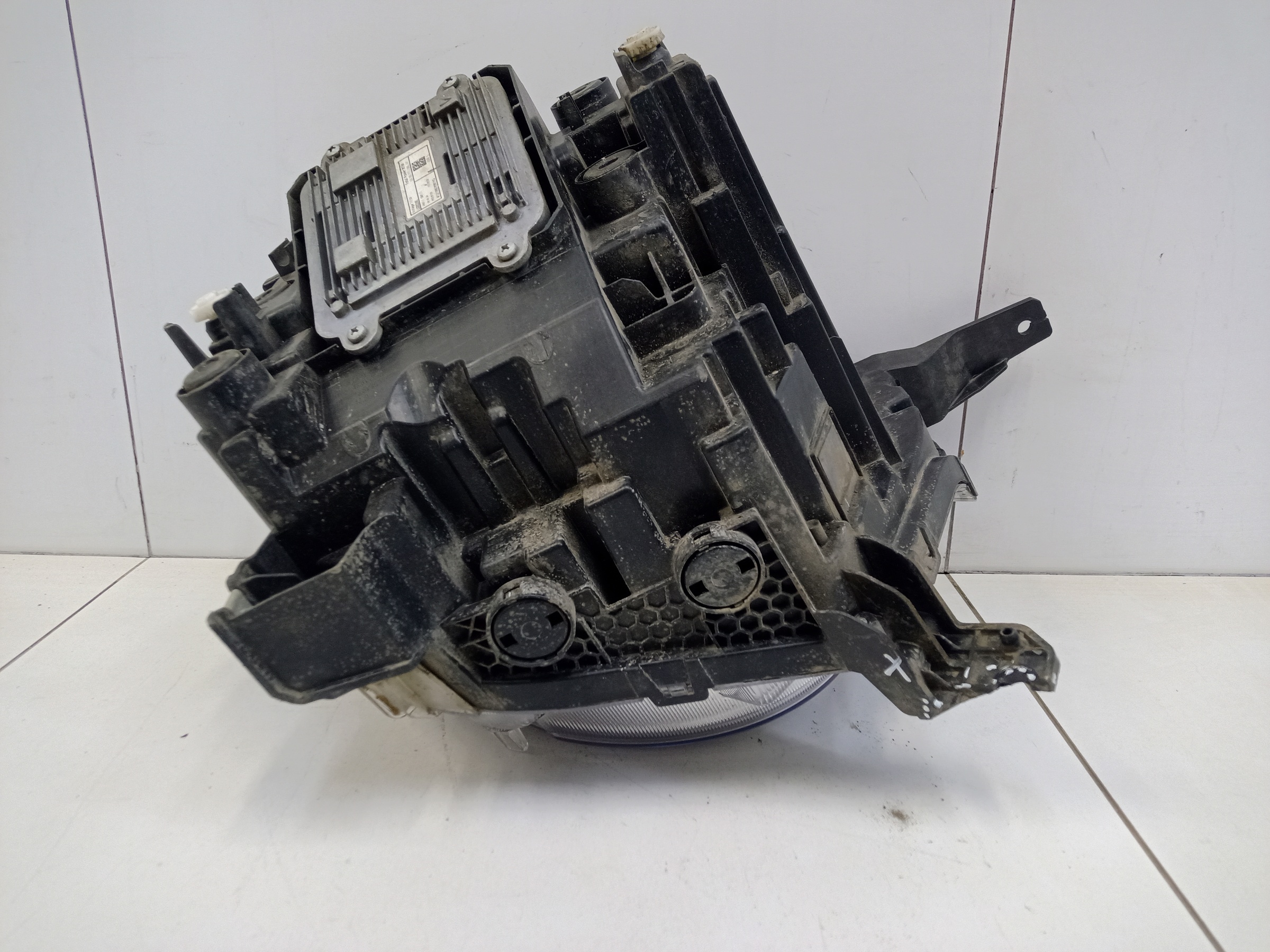 Фара передняя левая Haval H3 LED