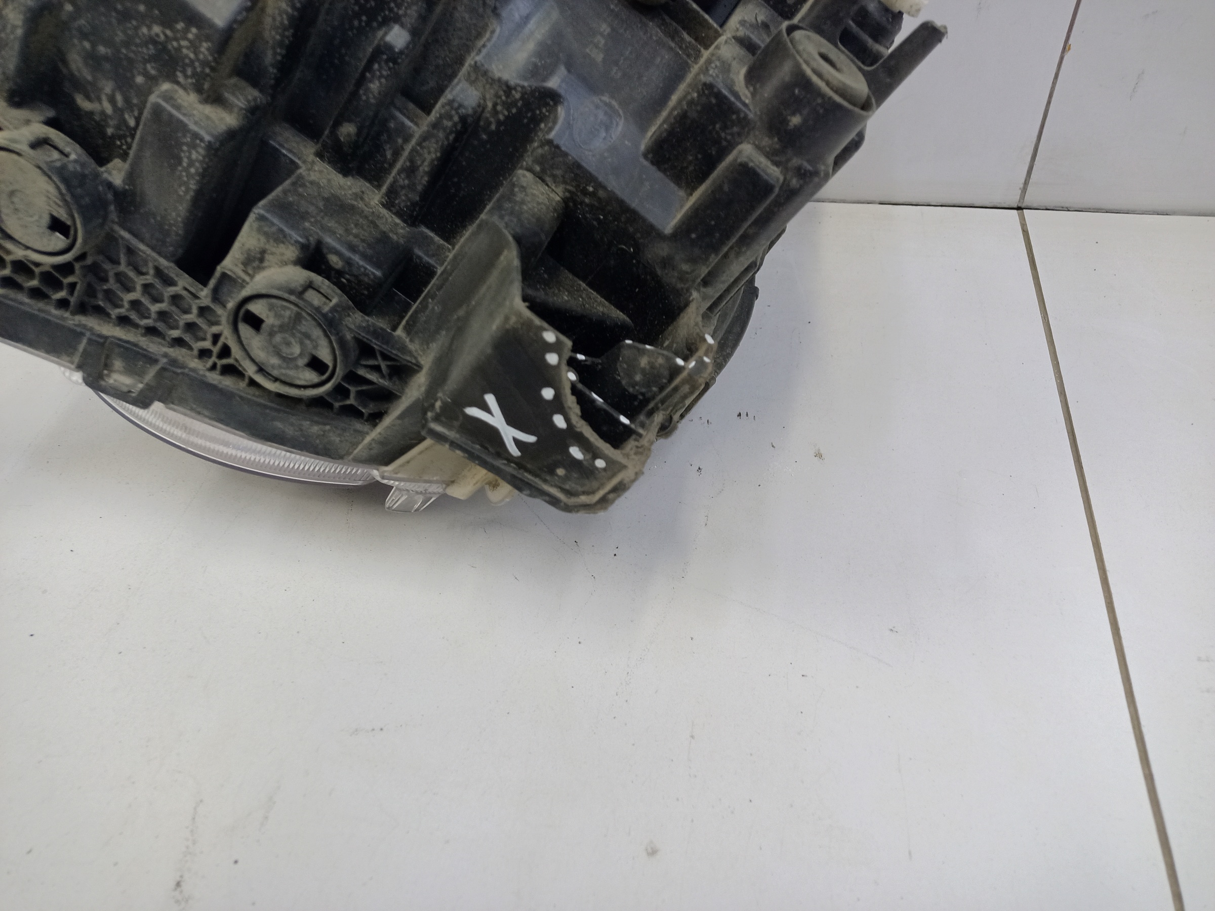 Фара передняя правая Haval H3 LED