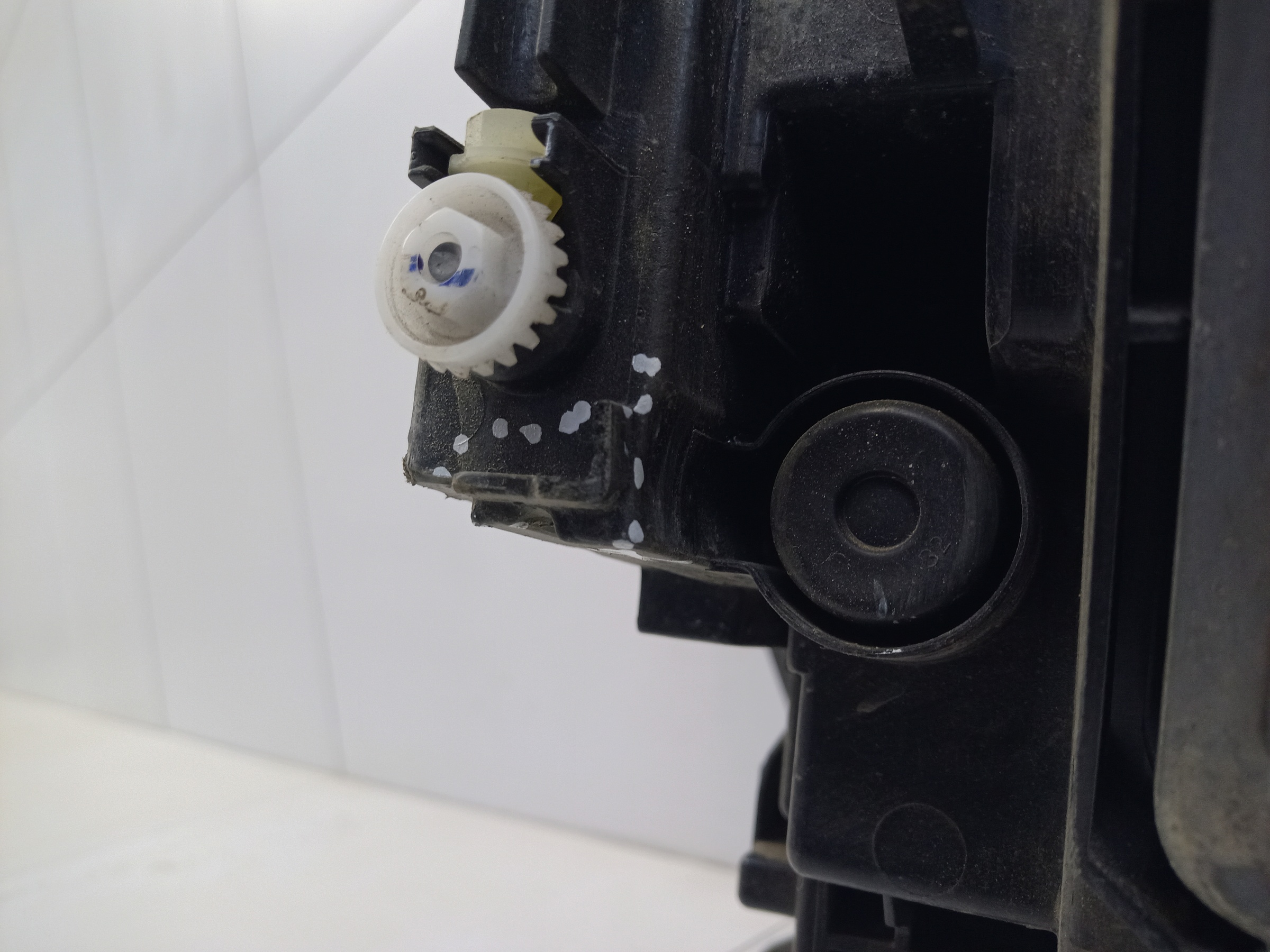 Фара передняя правая Haval H3 LED