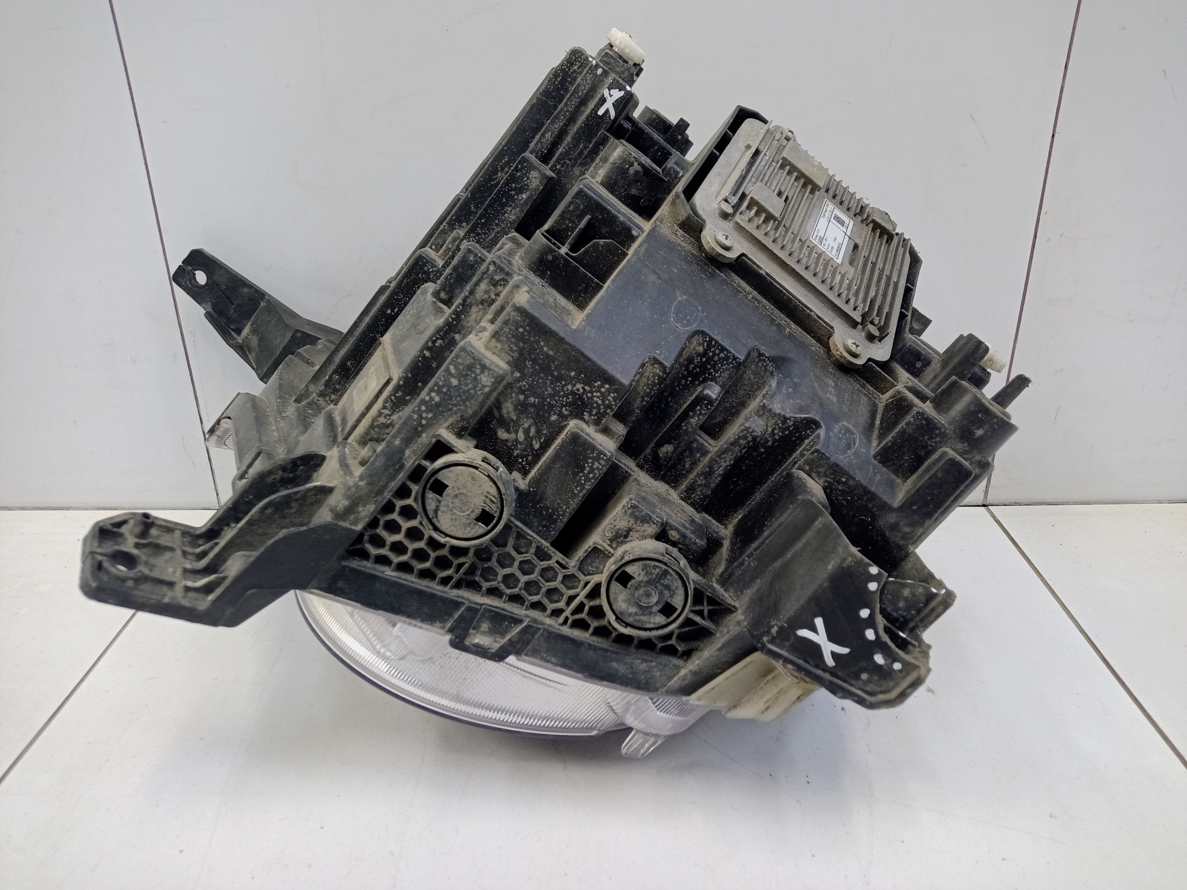 Фара передняя правая Haval H3 LED