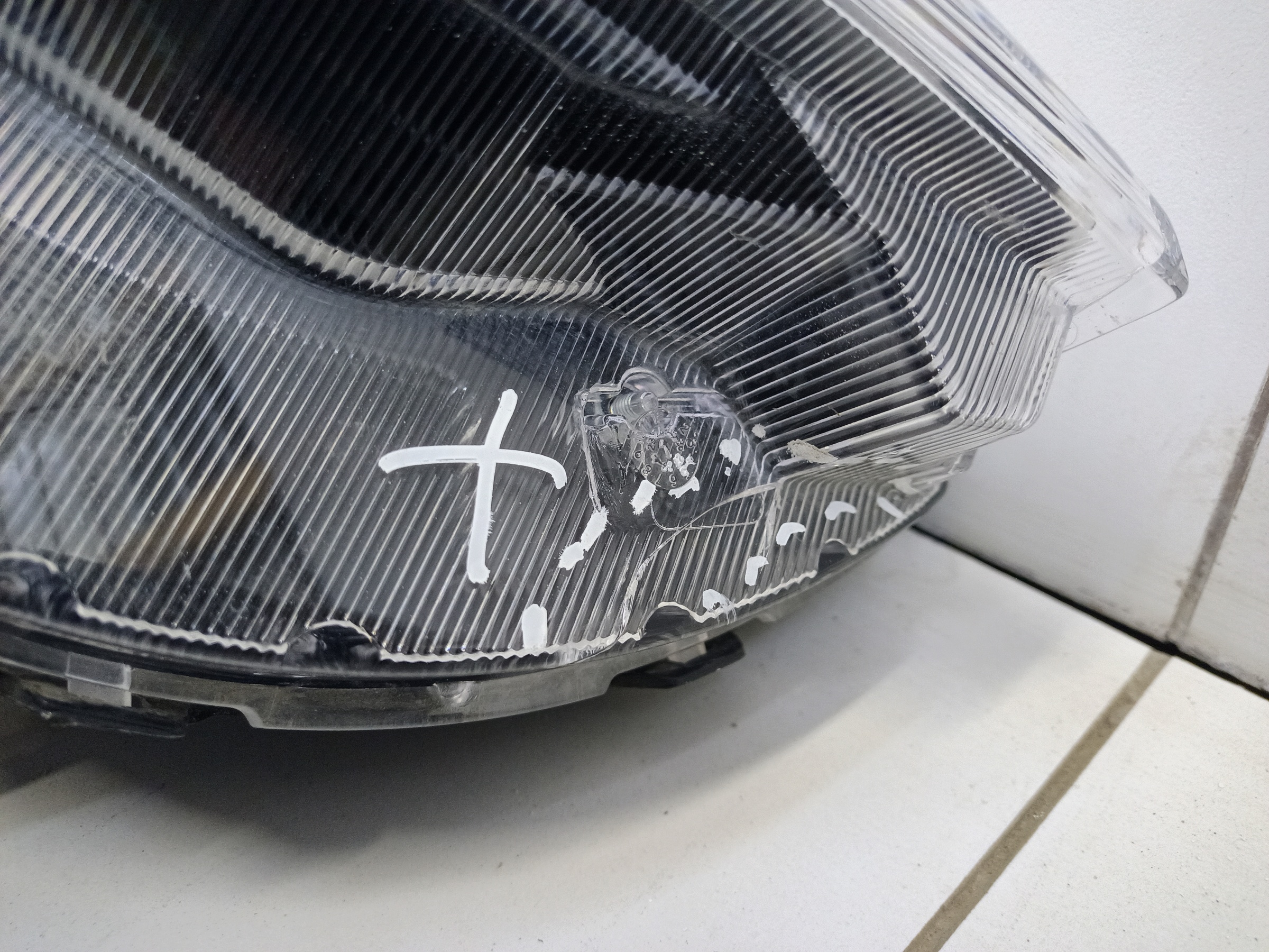 Фара передняя правая Haval Jolion LED