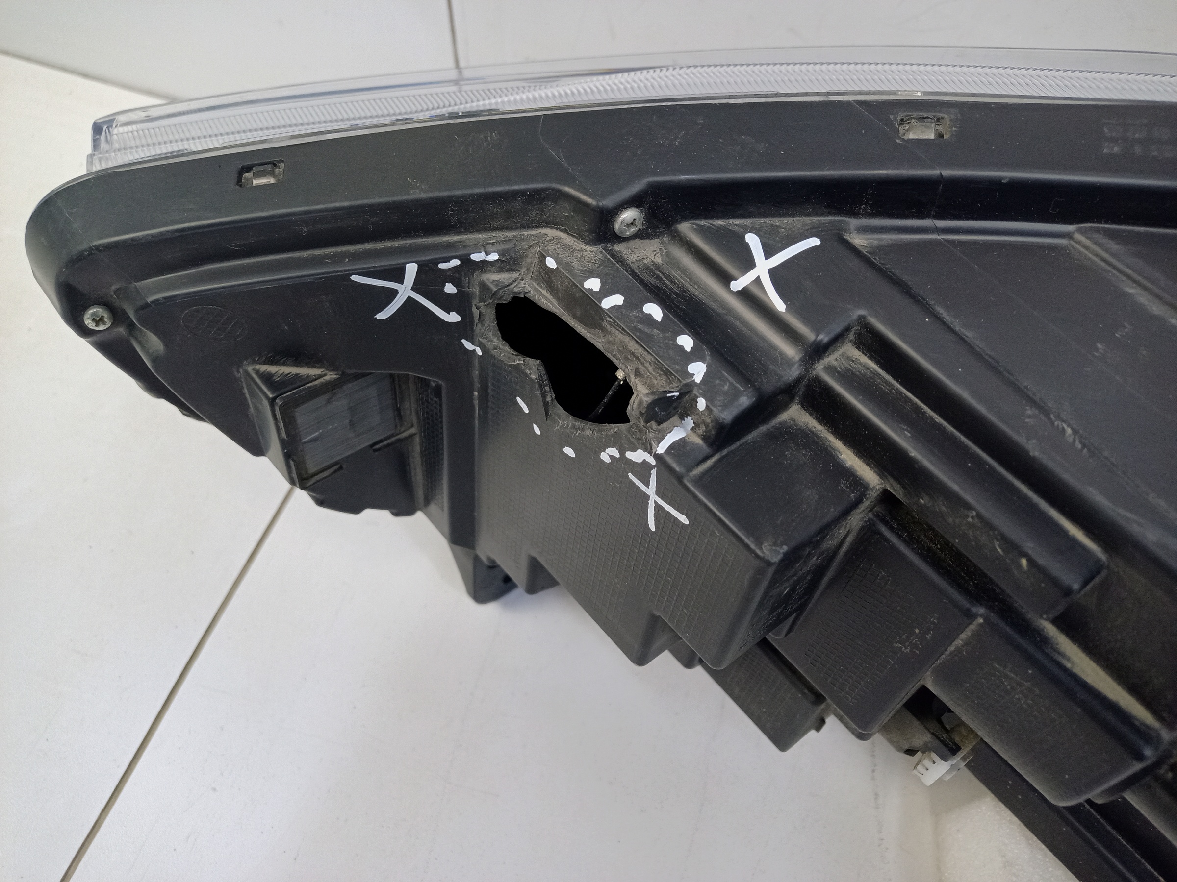 Фара передняя правая Haval Jolion LED