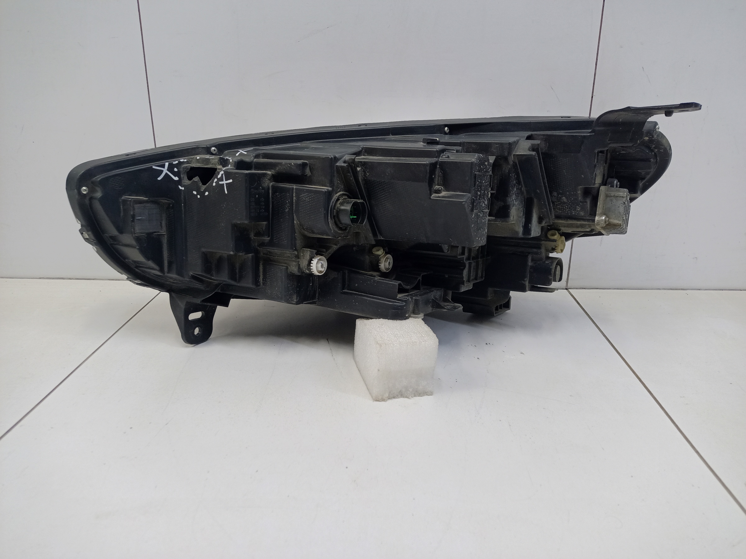 Фара передняя правая Haval Jolion LED