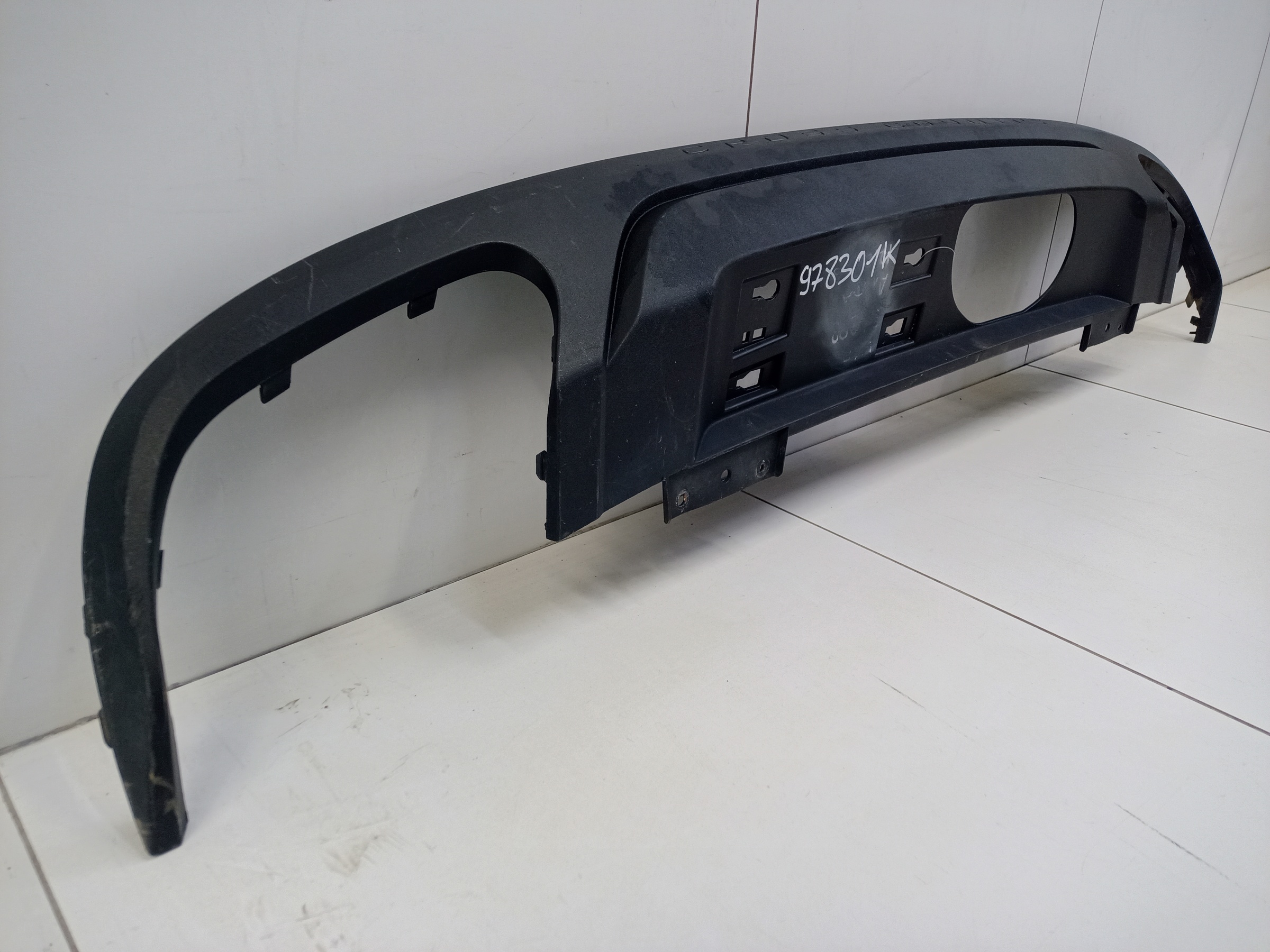 Юбка заднего бампера Volvo V60 Cross Country