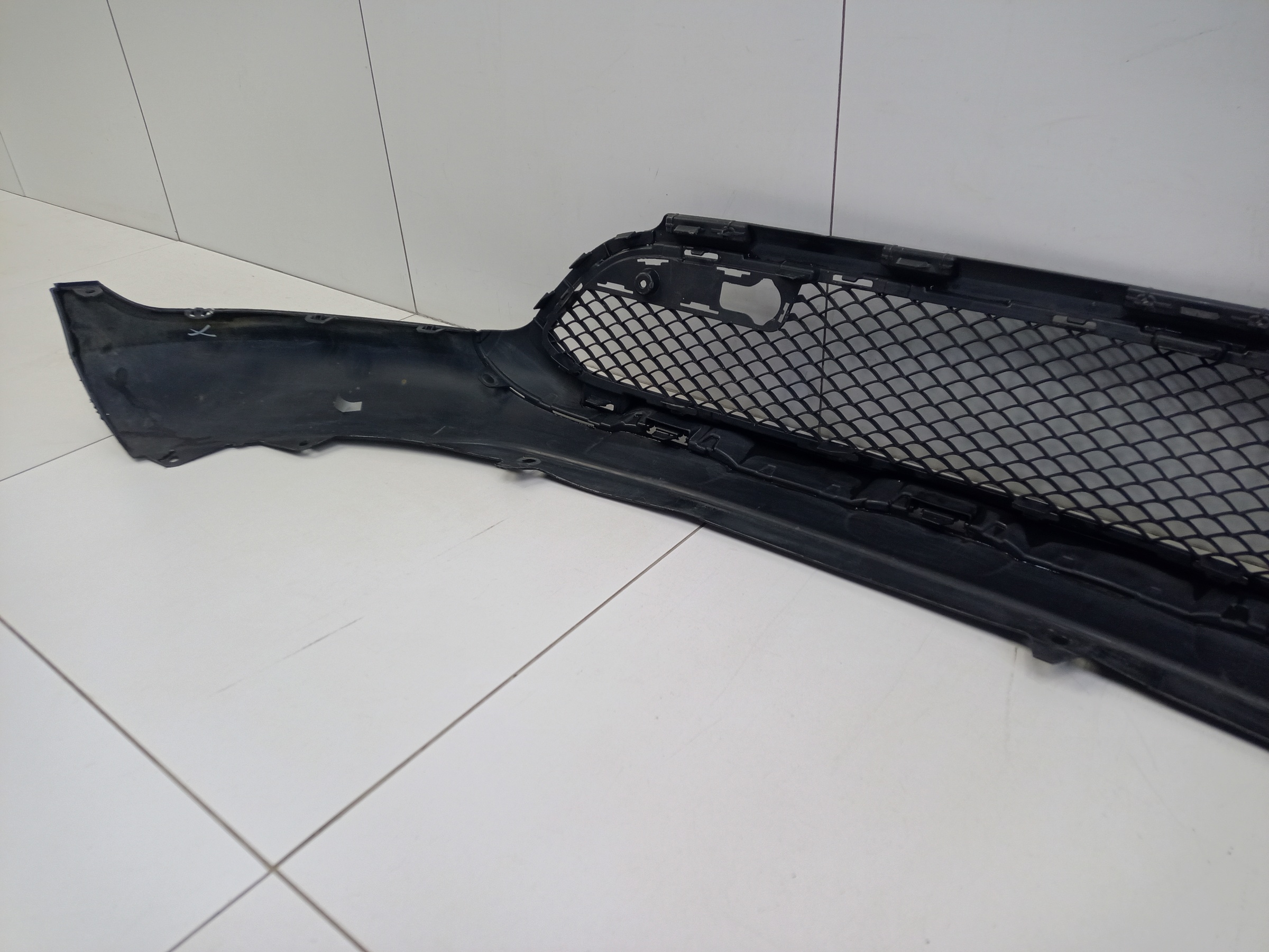 Юбка переднего бампера Mercedes Benz GLC-klasse X253