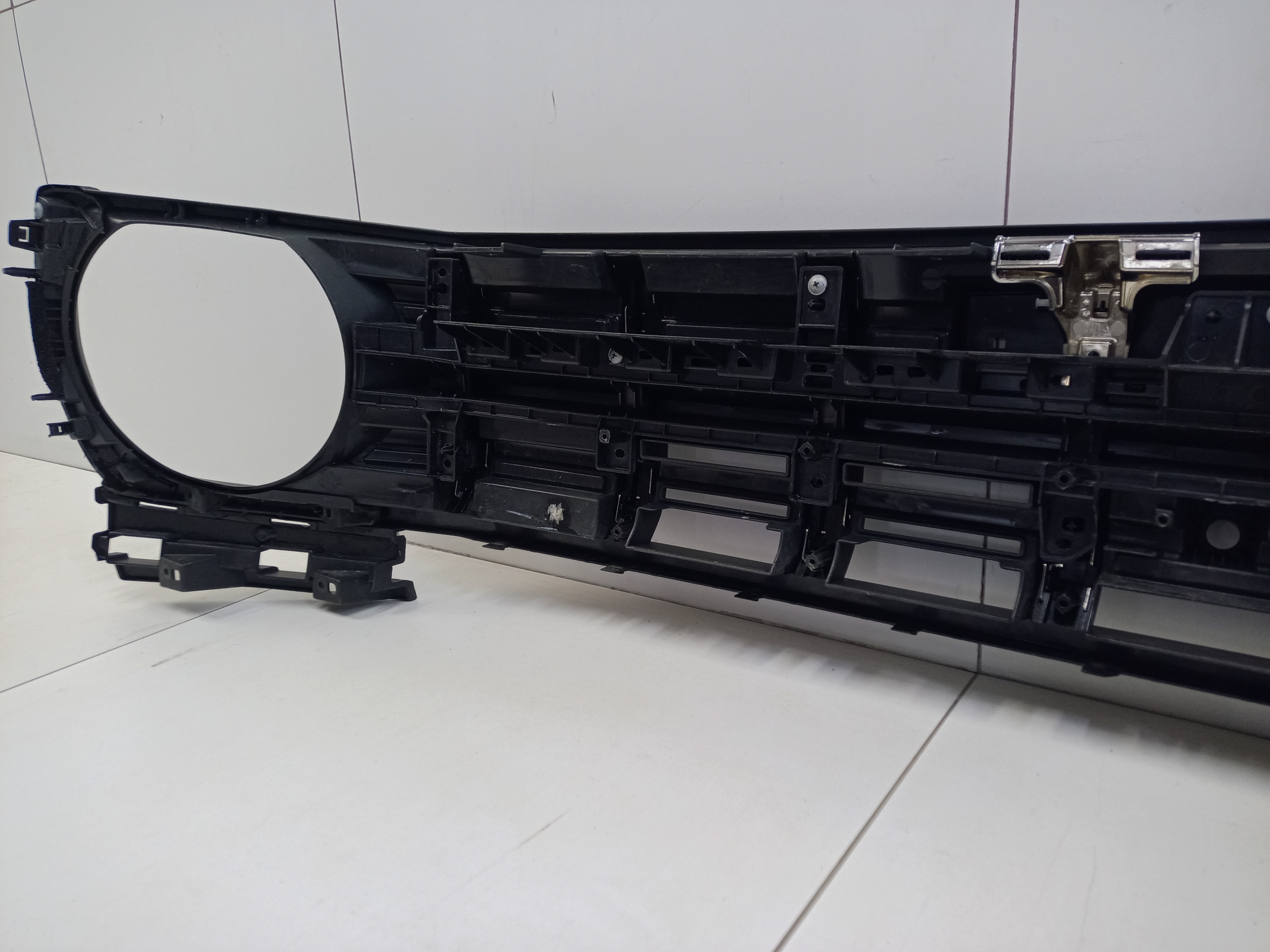 Решетка радиатора Haval H3