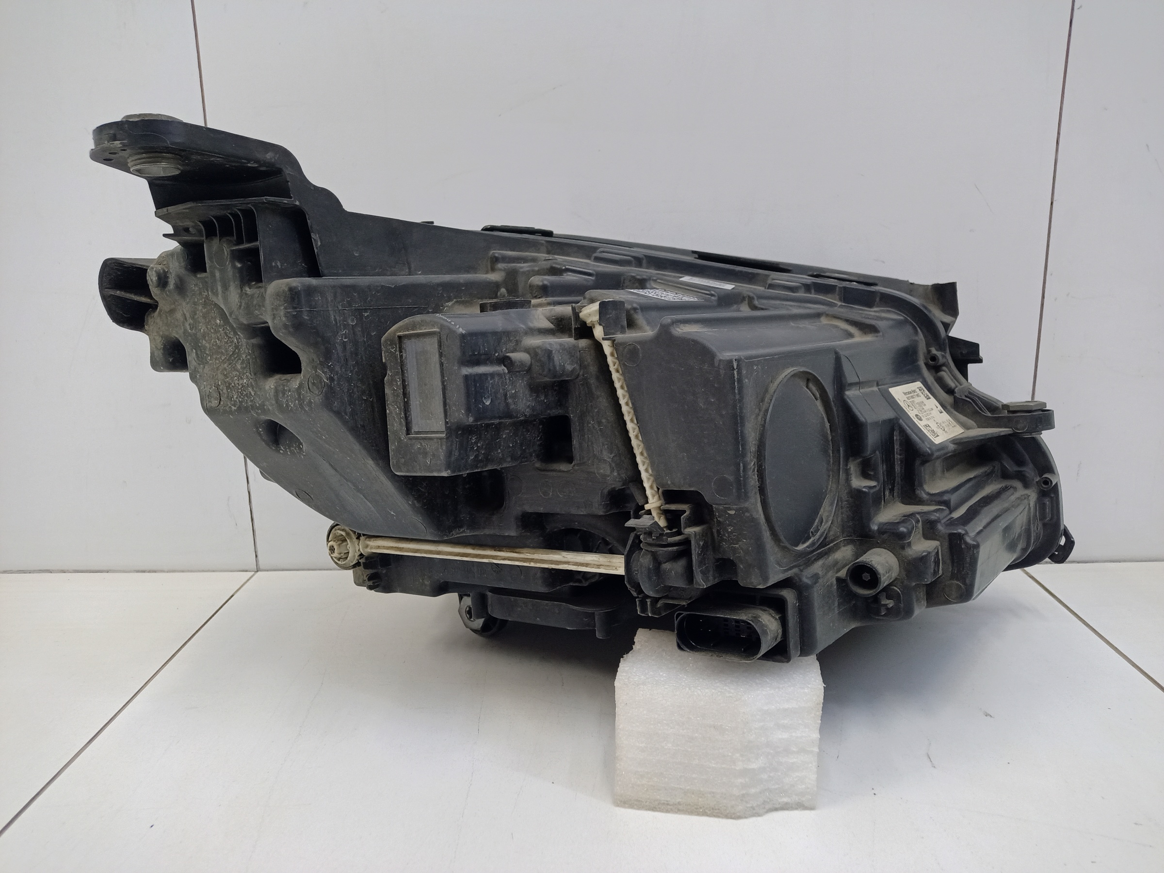 Фара передняя левая Mercedes Benz E-klasse W213 LED