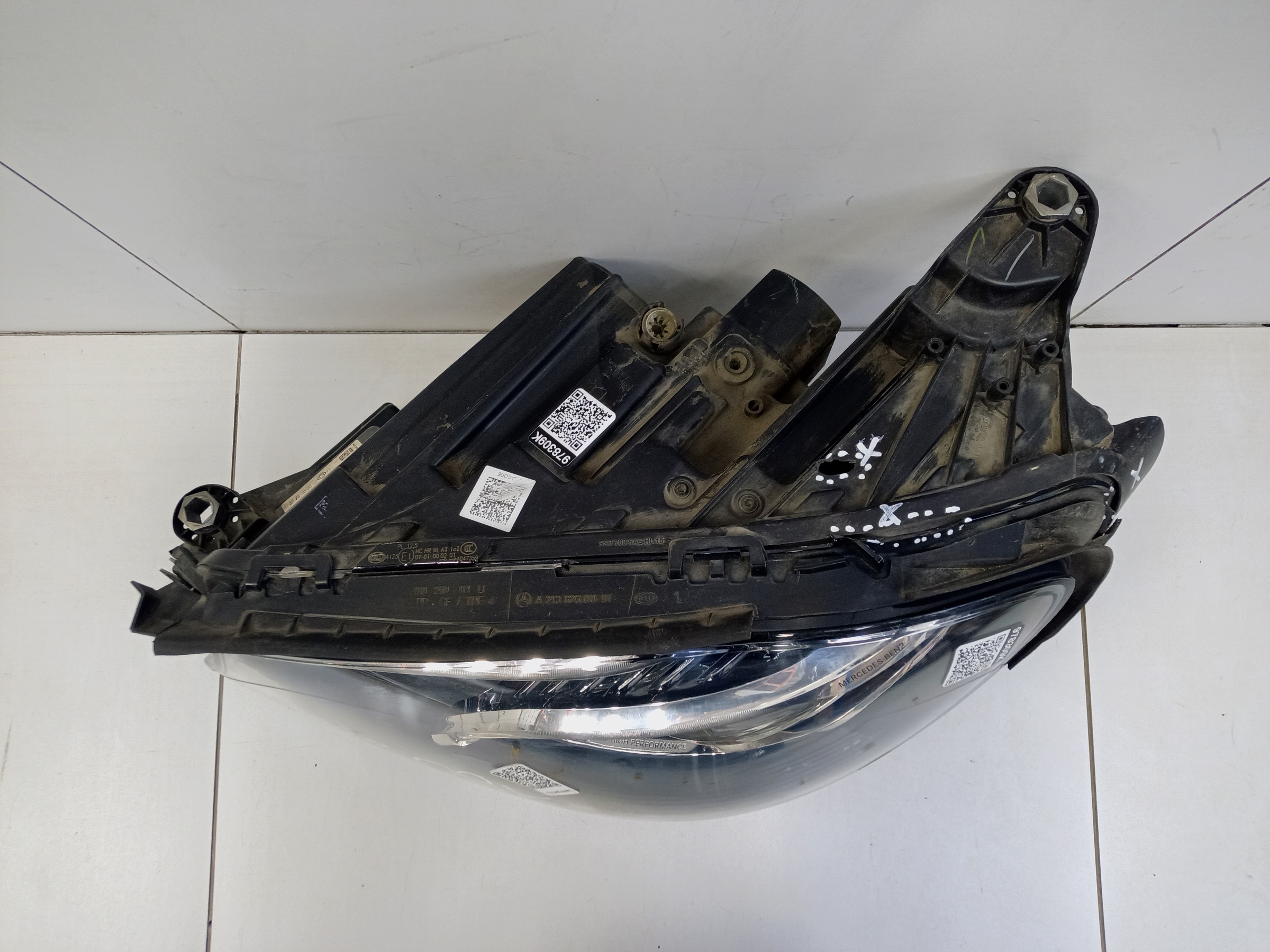 Фара передняя левая Mercedes Benz E-klasse W213 LED