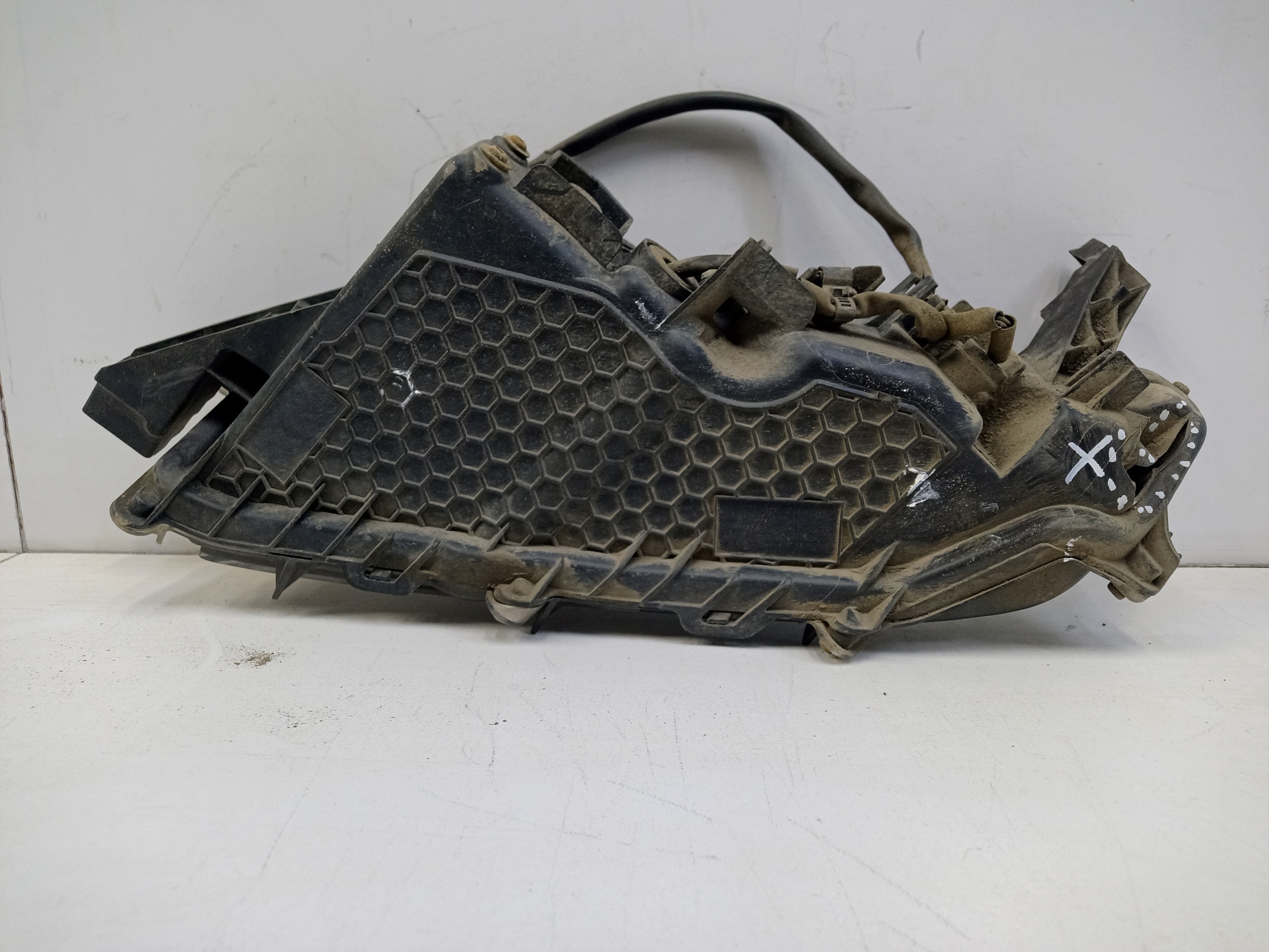 Фара ПТФ передняя правая Lexus RX 4 Restail LED