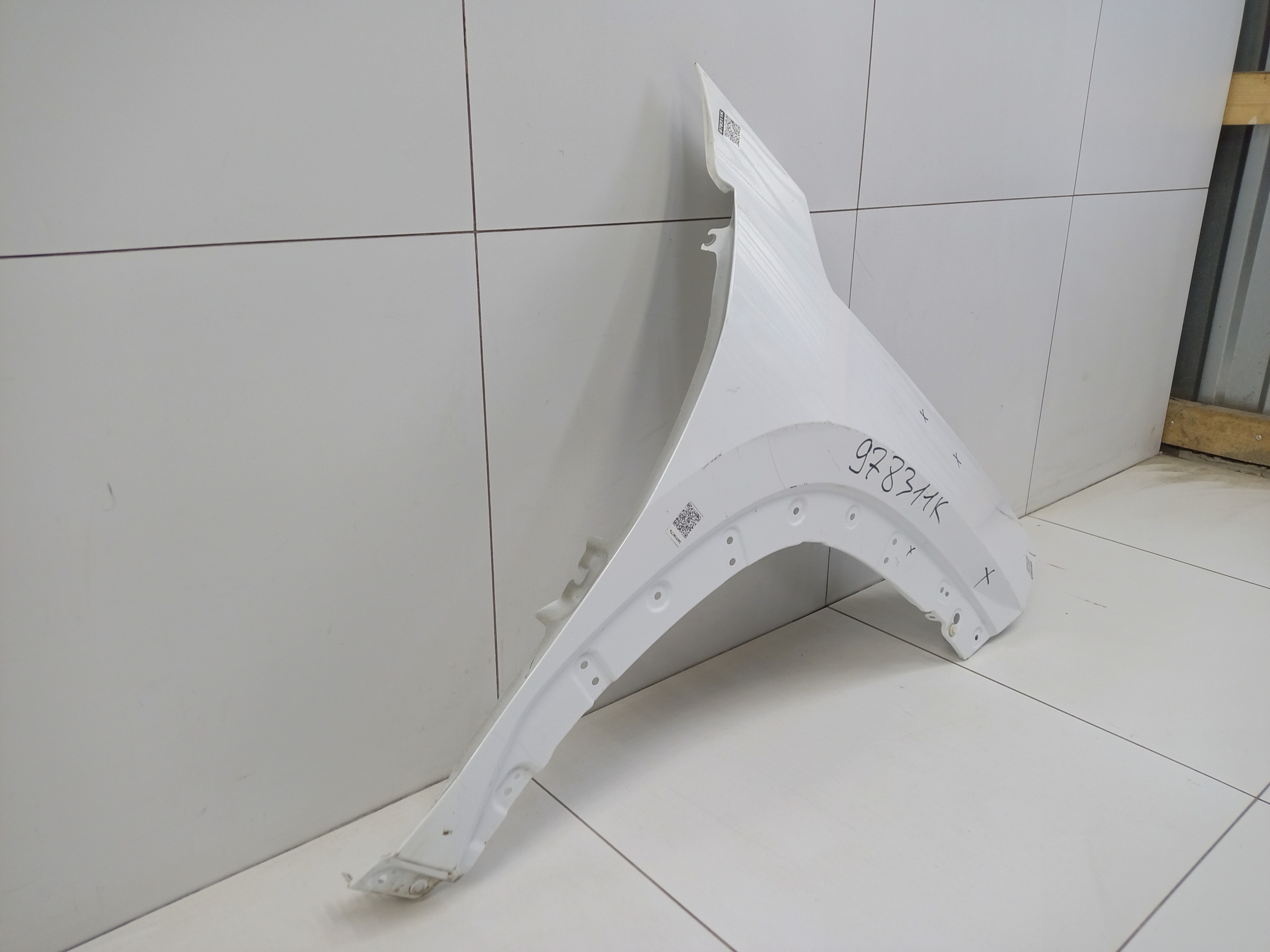 Крыло переднее правое Geely Atlas 2