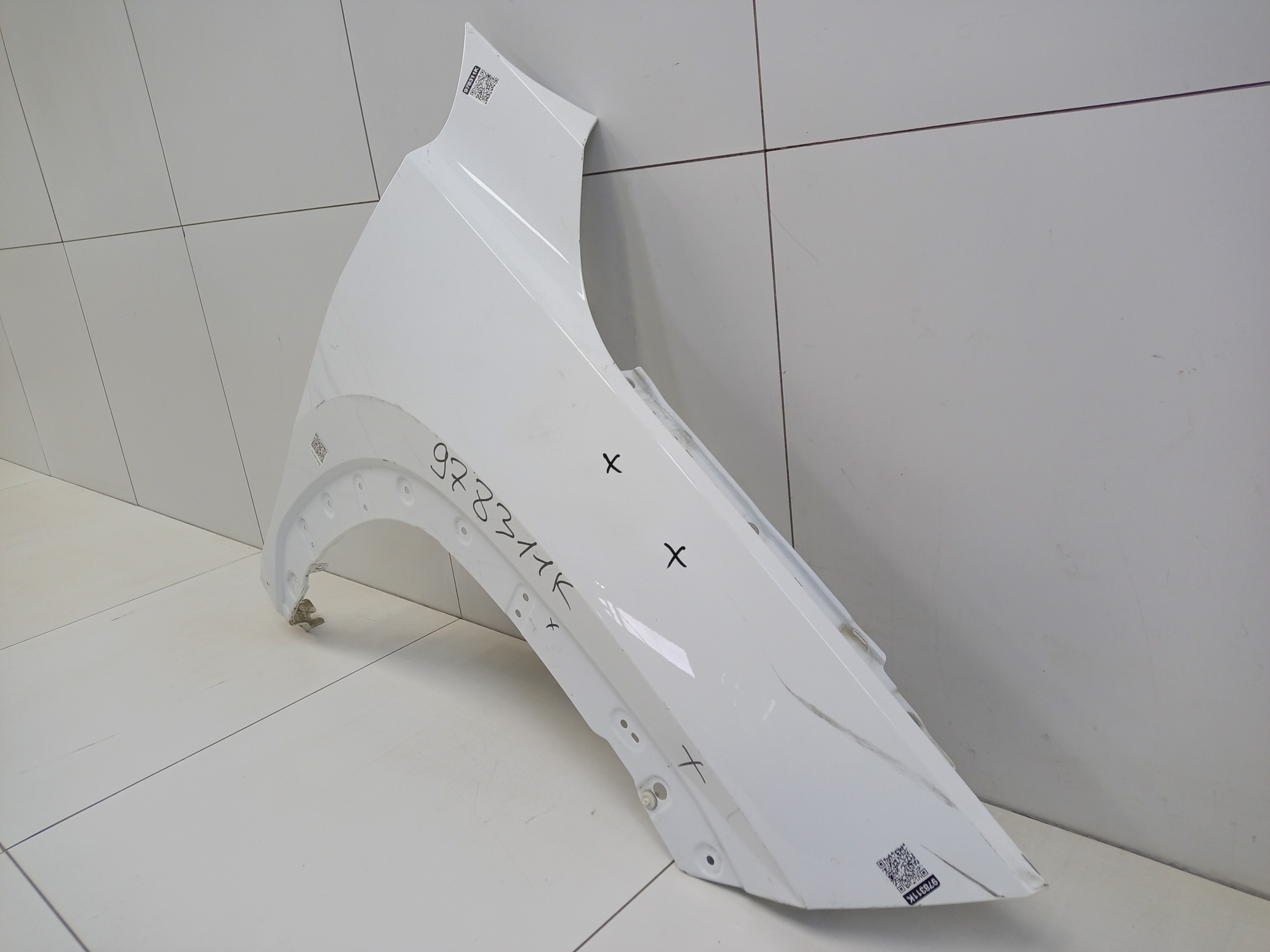 Крыло переднее правое Geely Atlas 2