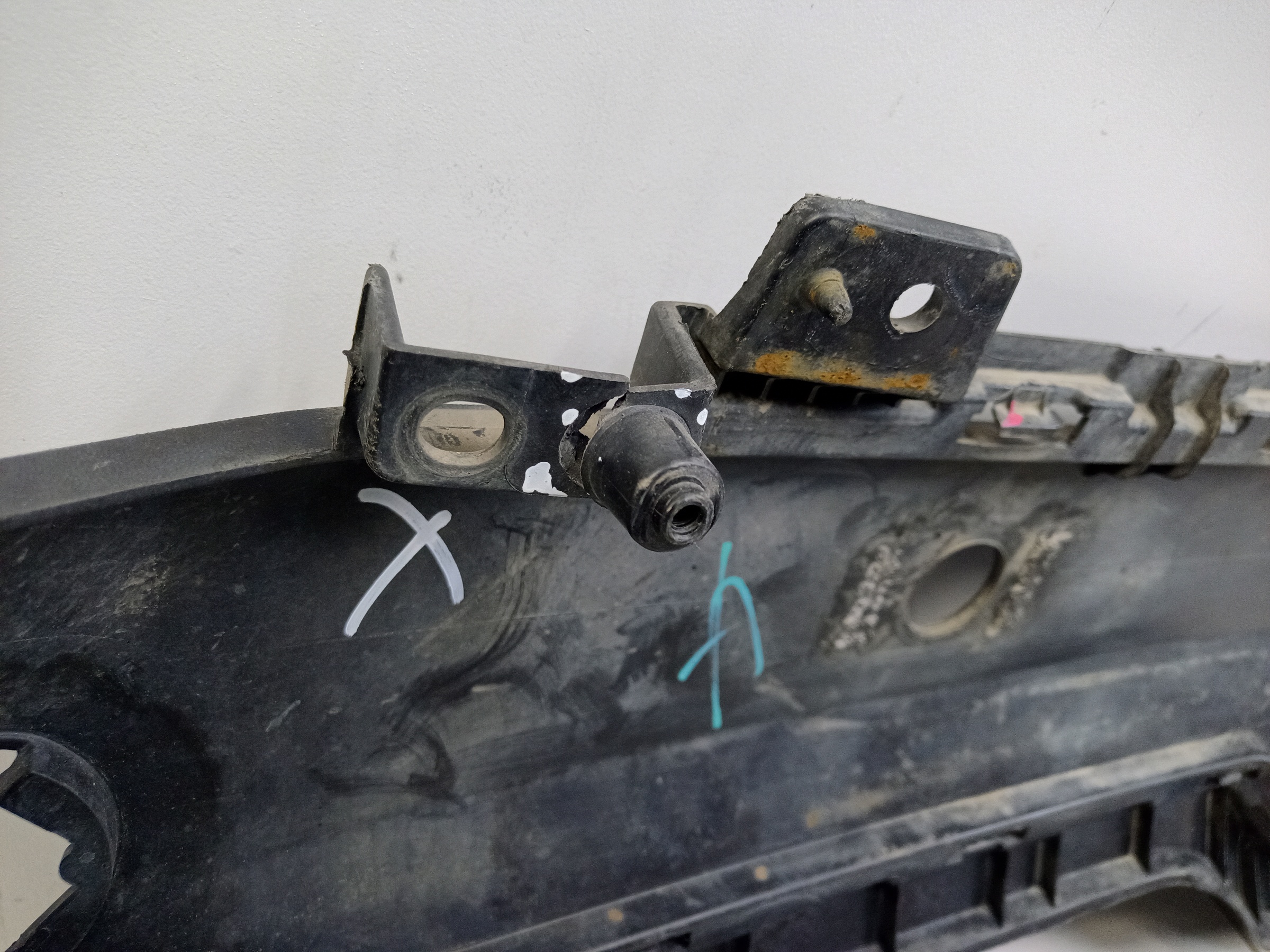 Юбка заднего бампера Hyundai Creta 1