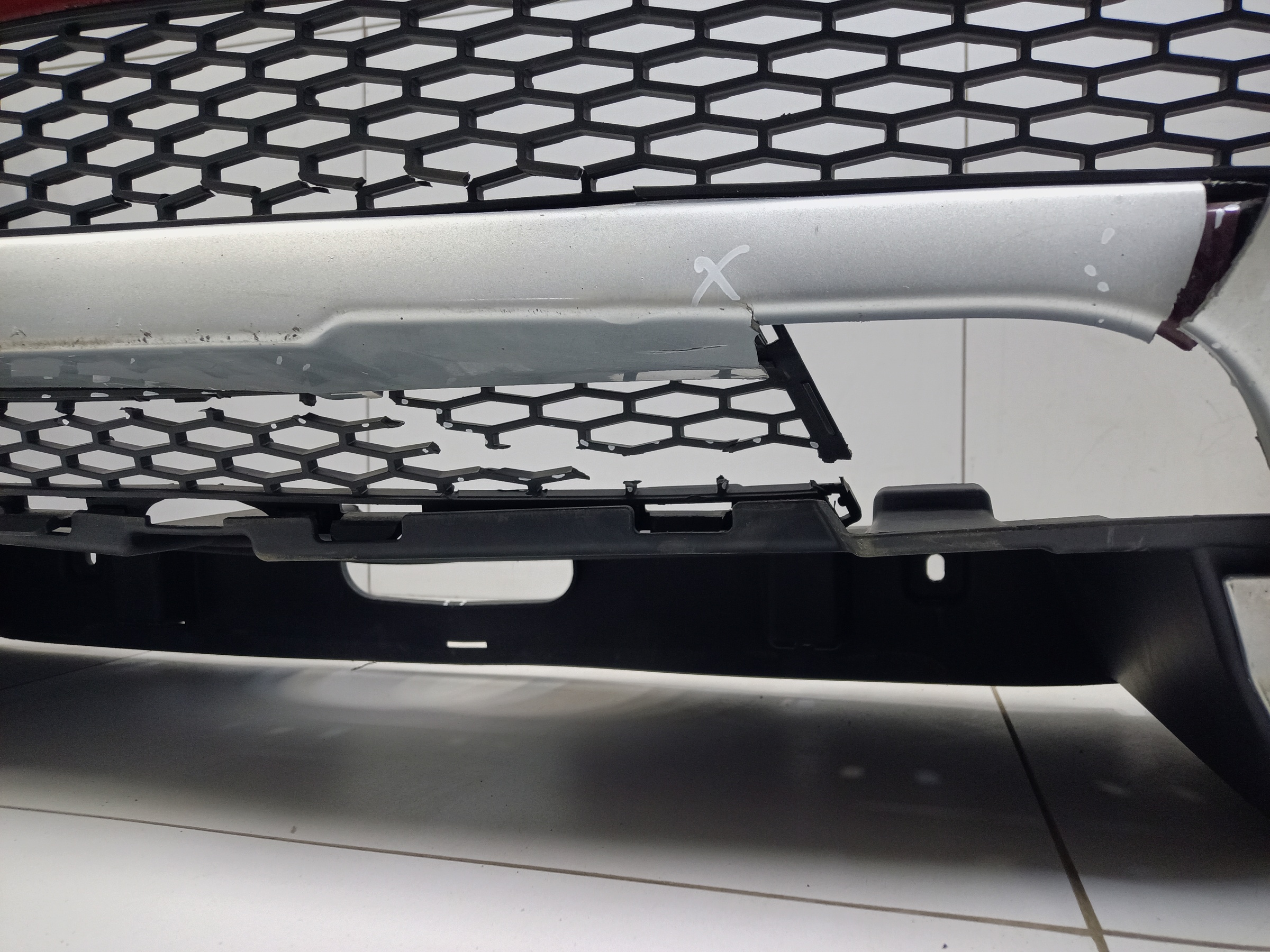 Бампер передний Land Rover Range Rover Evoque 1 Restail под омыватели и парктроник