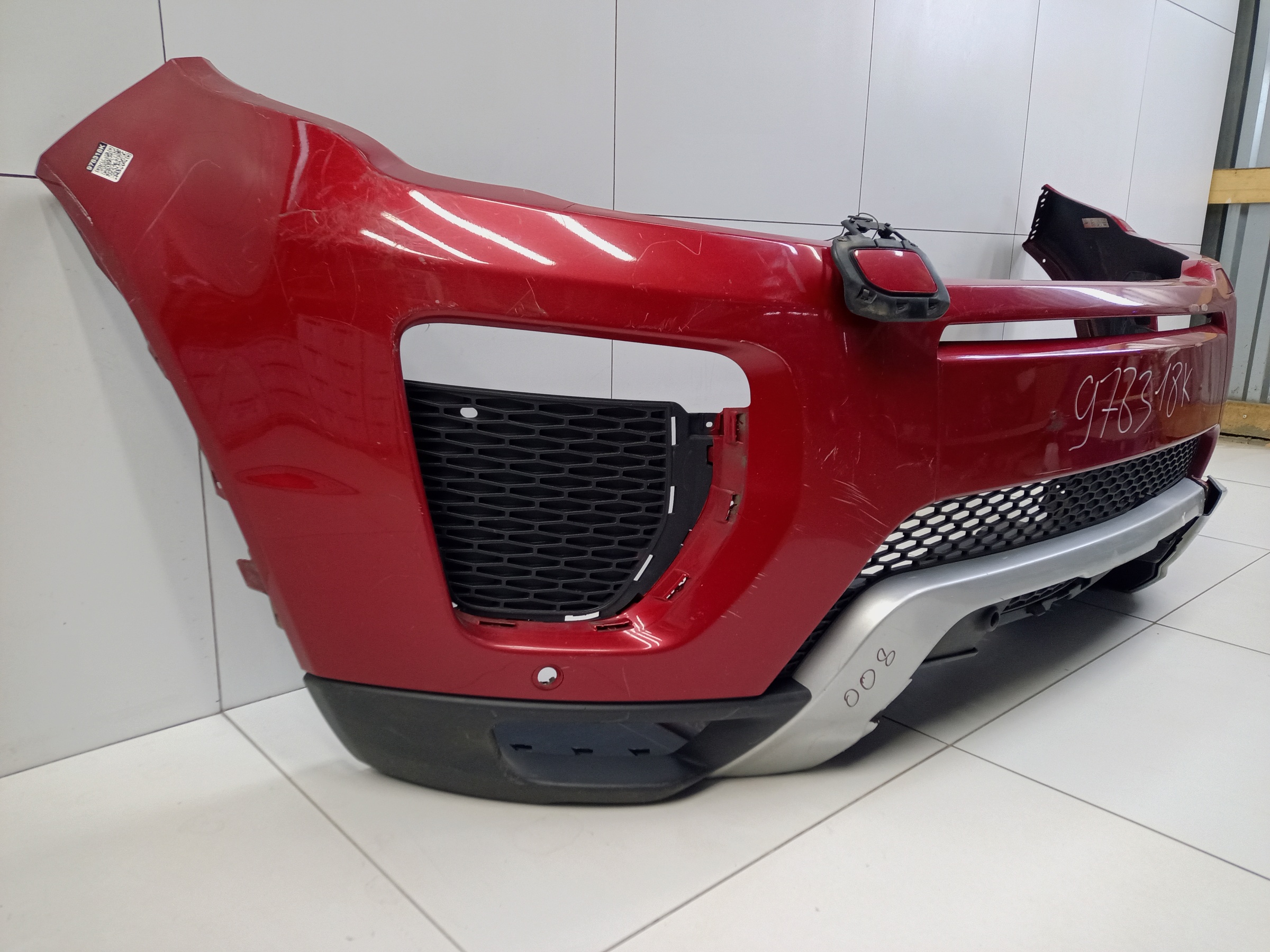 Бампер передний Land Rover Range Rover Evoque 1 Restail под омыватели и парктроник