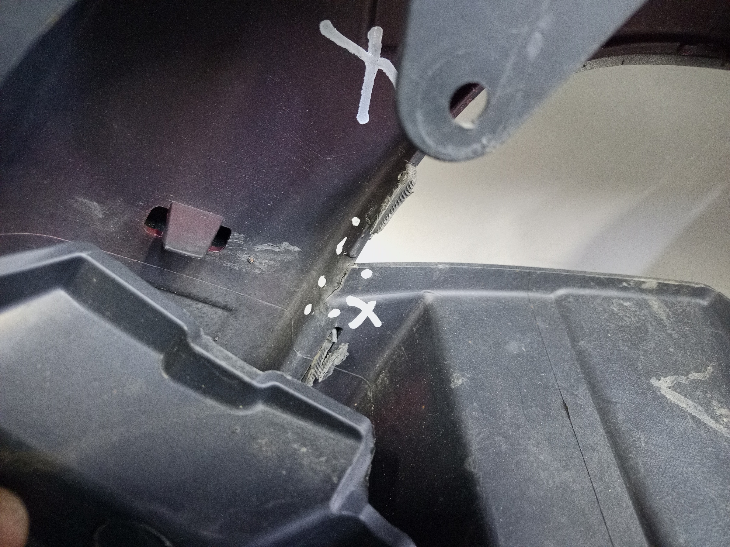 Бампер передний Land Rover Range Rover Evoque 1 Restail под омыватели и парктроник