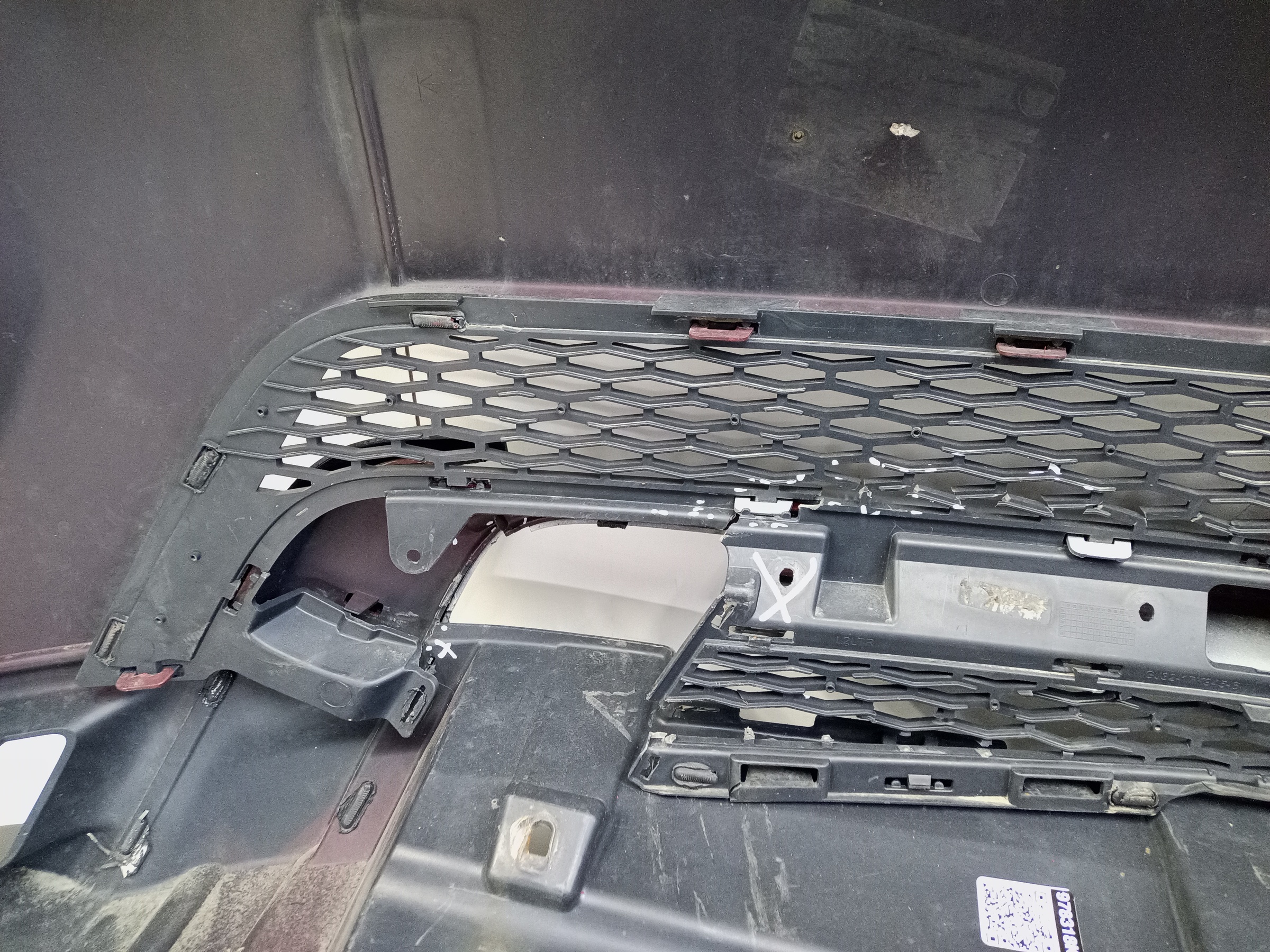 Бампер передний Land Rover Range Rover Evoque 1 Restail под омыватели и парктроник