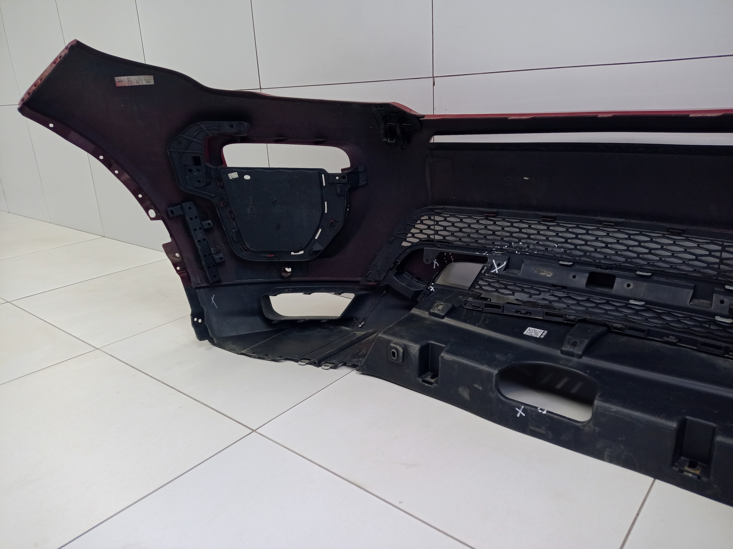 Бампер передний Land Rover Range Rover Evoque 1 Restail под омыватели и парктроник