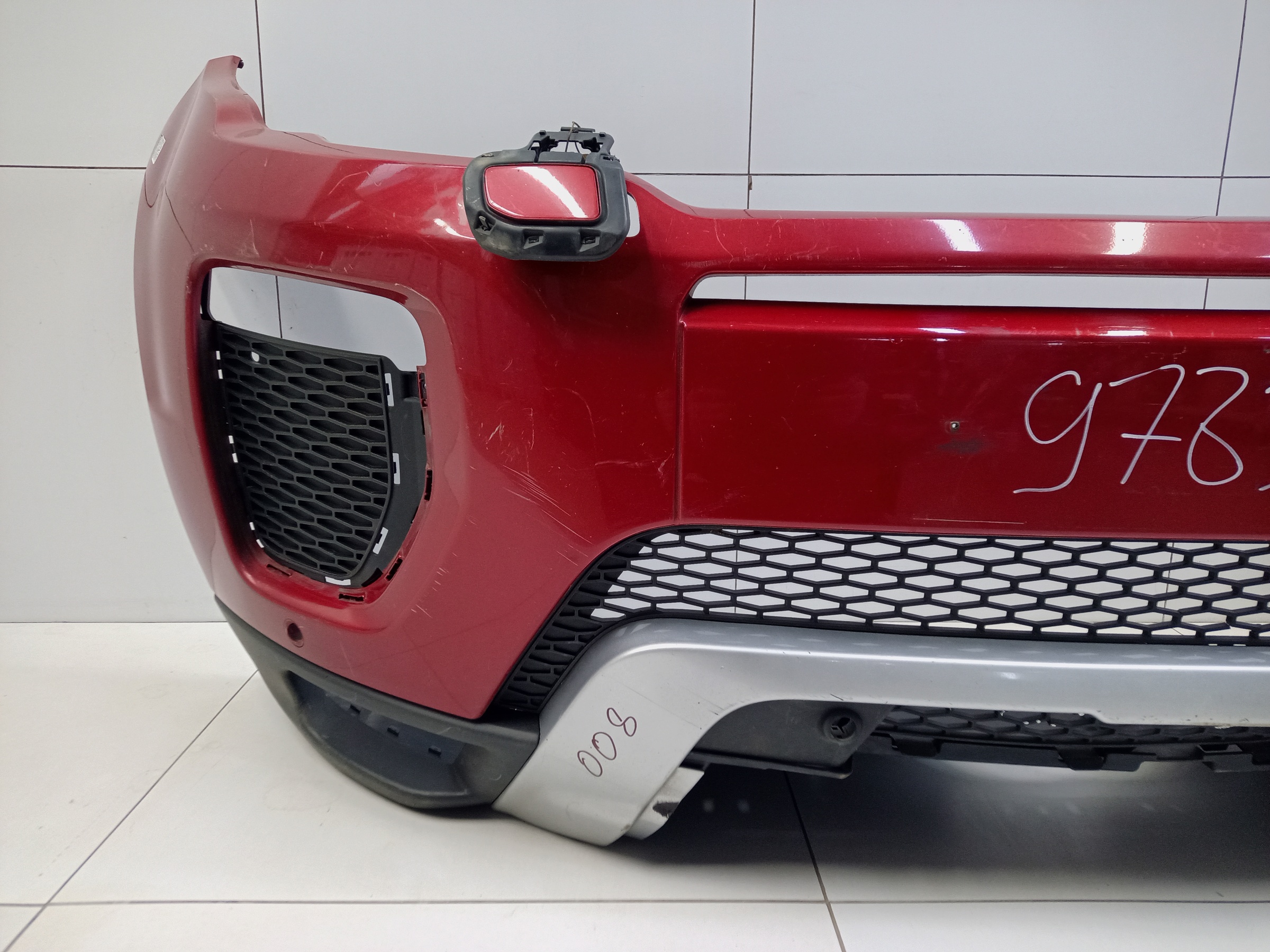 Бампер передний Land Rover Range Rover Evoque 1 Restail под омыватели и парктроник