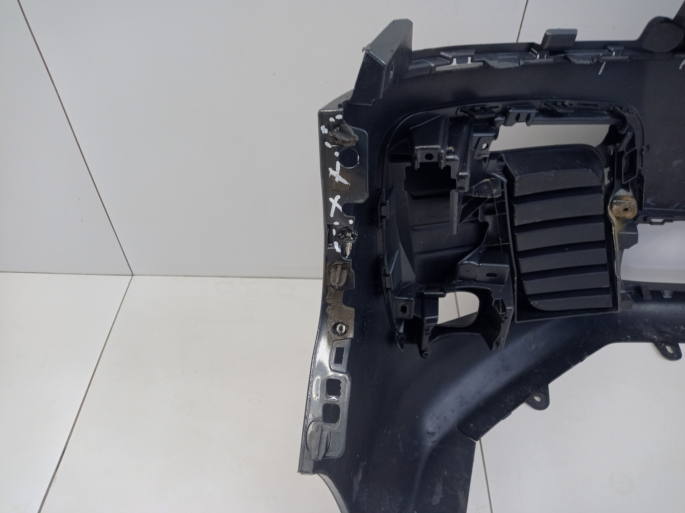 Бампер передний Peugeot Traveller