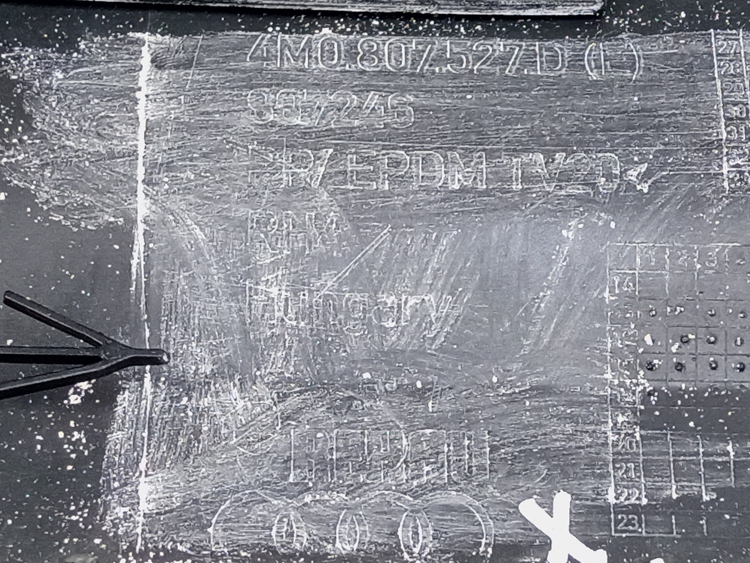 Бампер задний верхняя часть Audi Q7 2