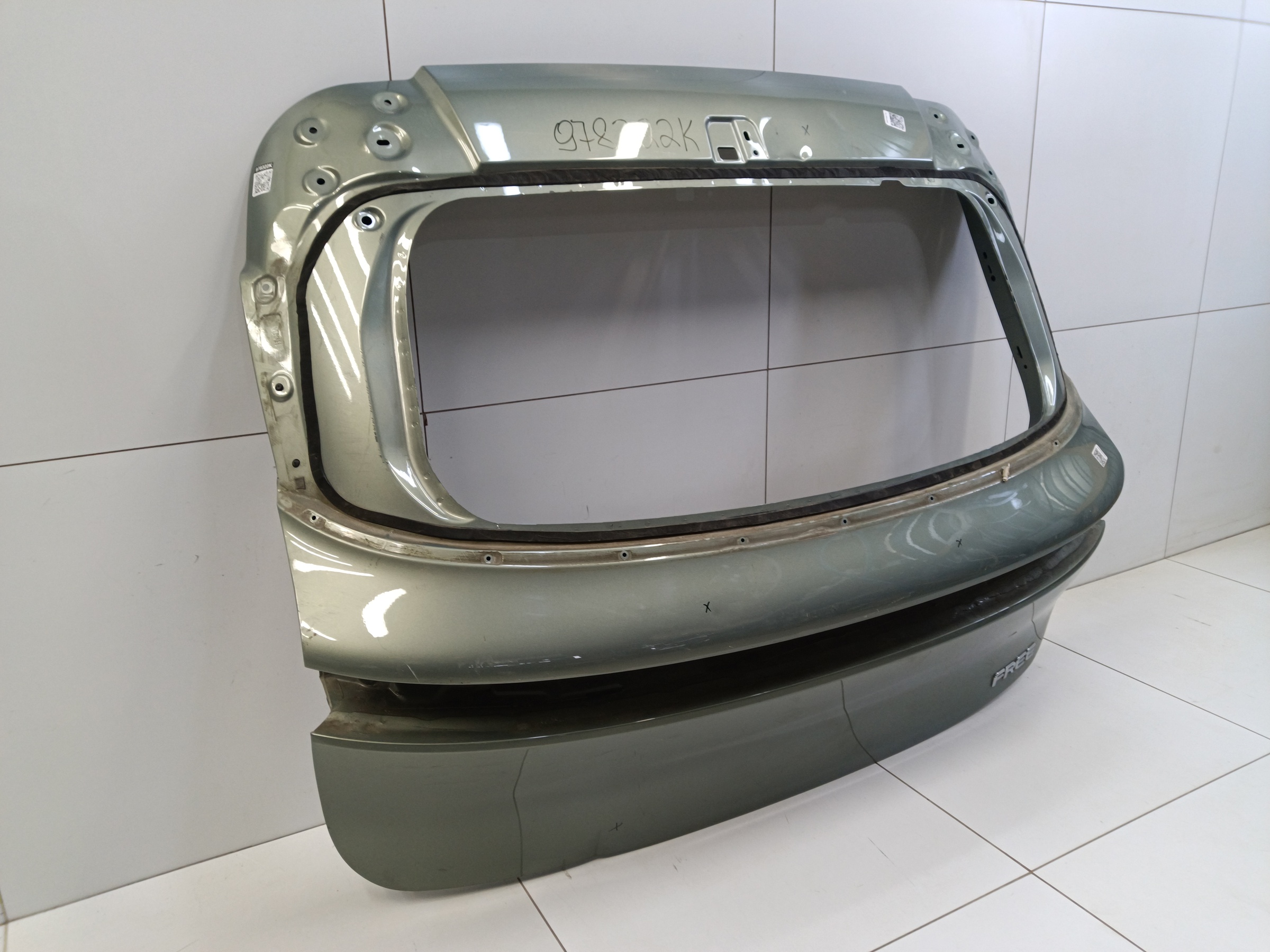 Крышка багажника Voyah Free