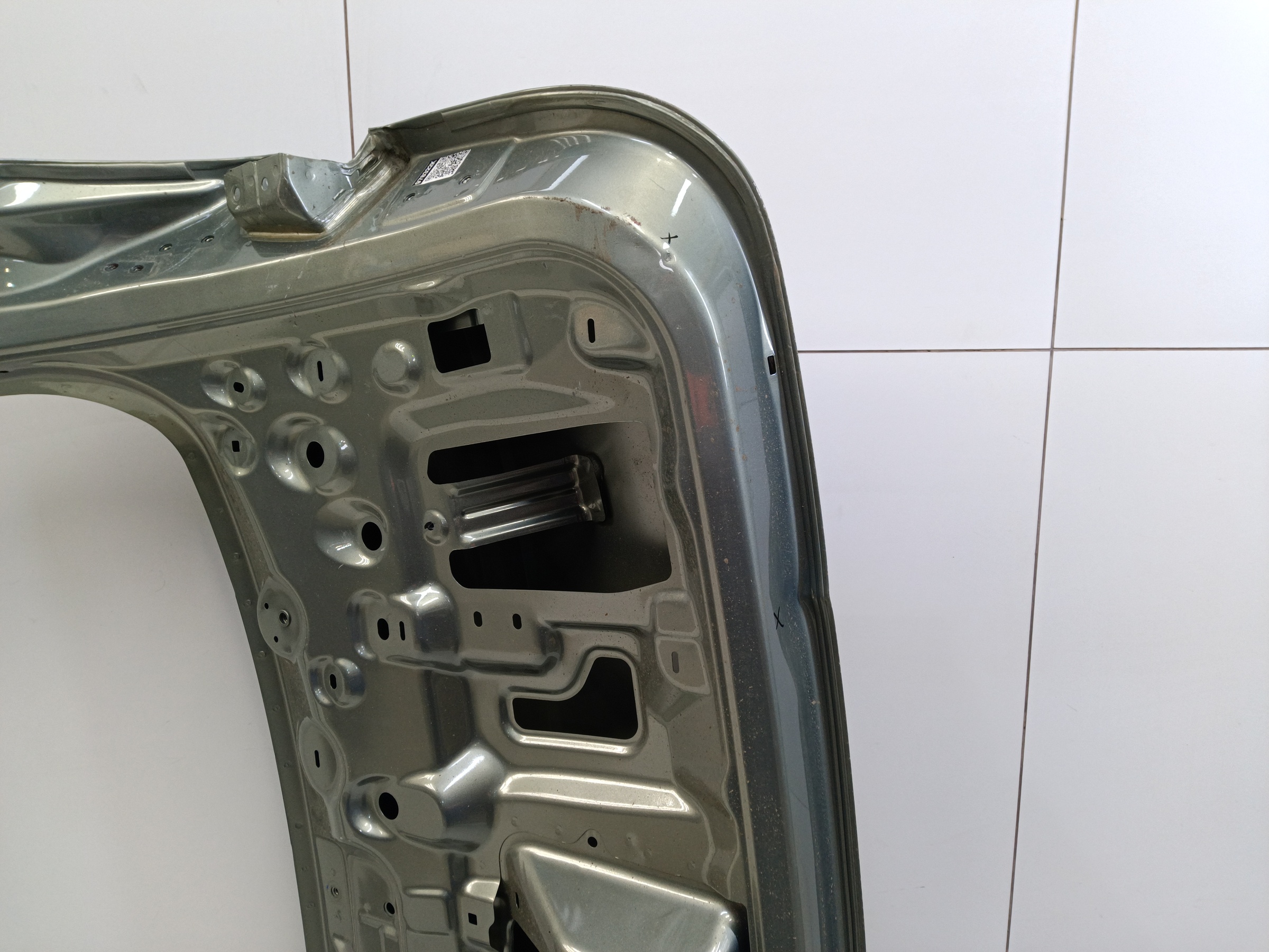 Крышка багажника Voyah Free