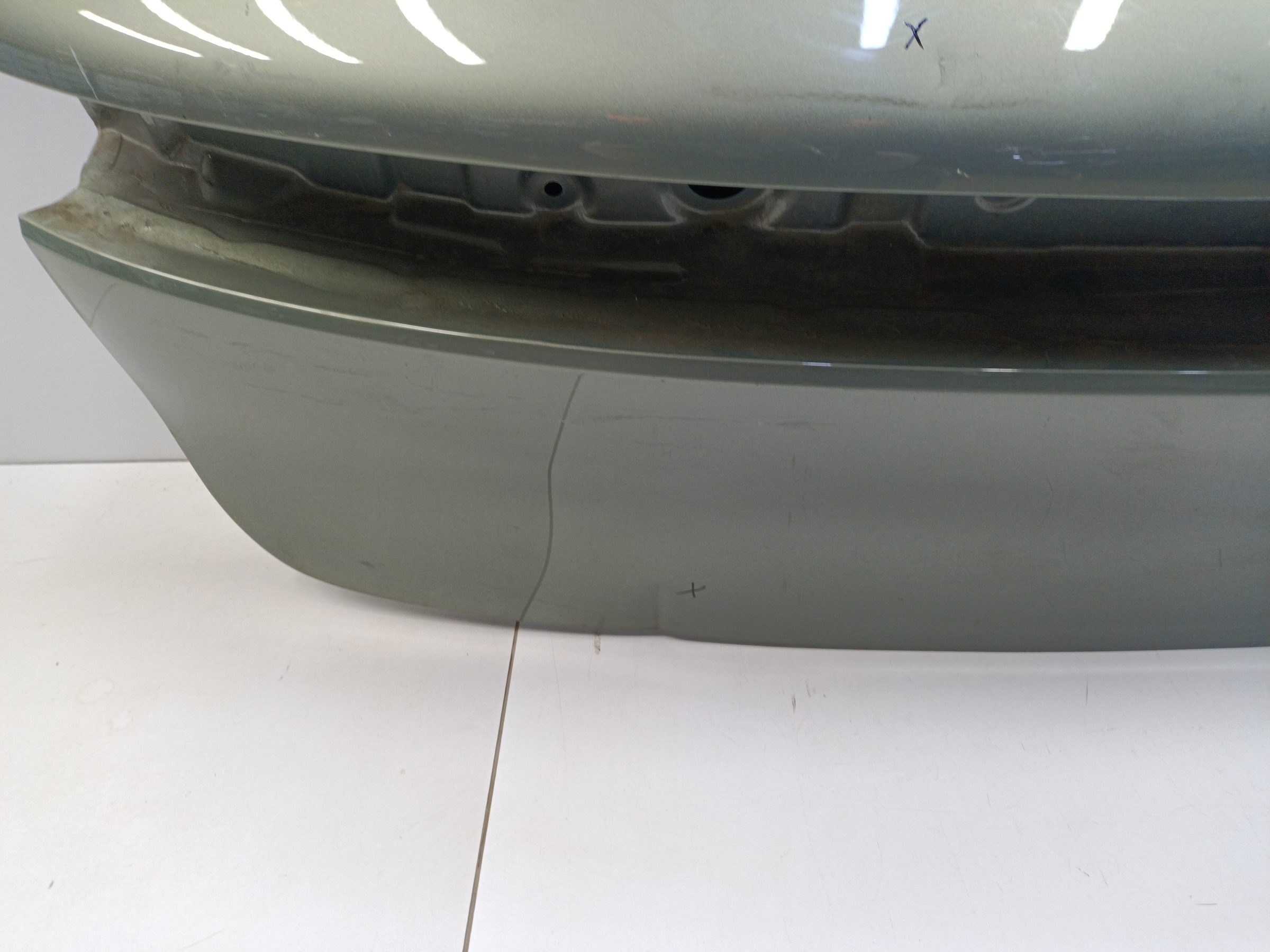 Крышка багажника Voyah Free