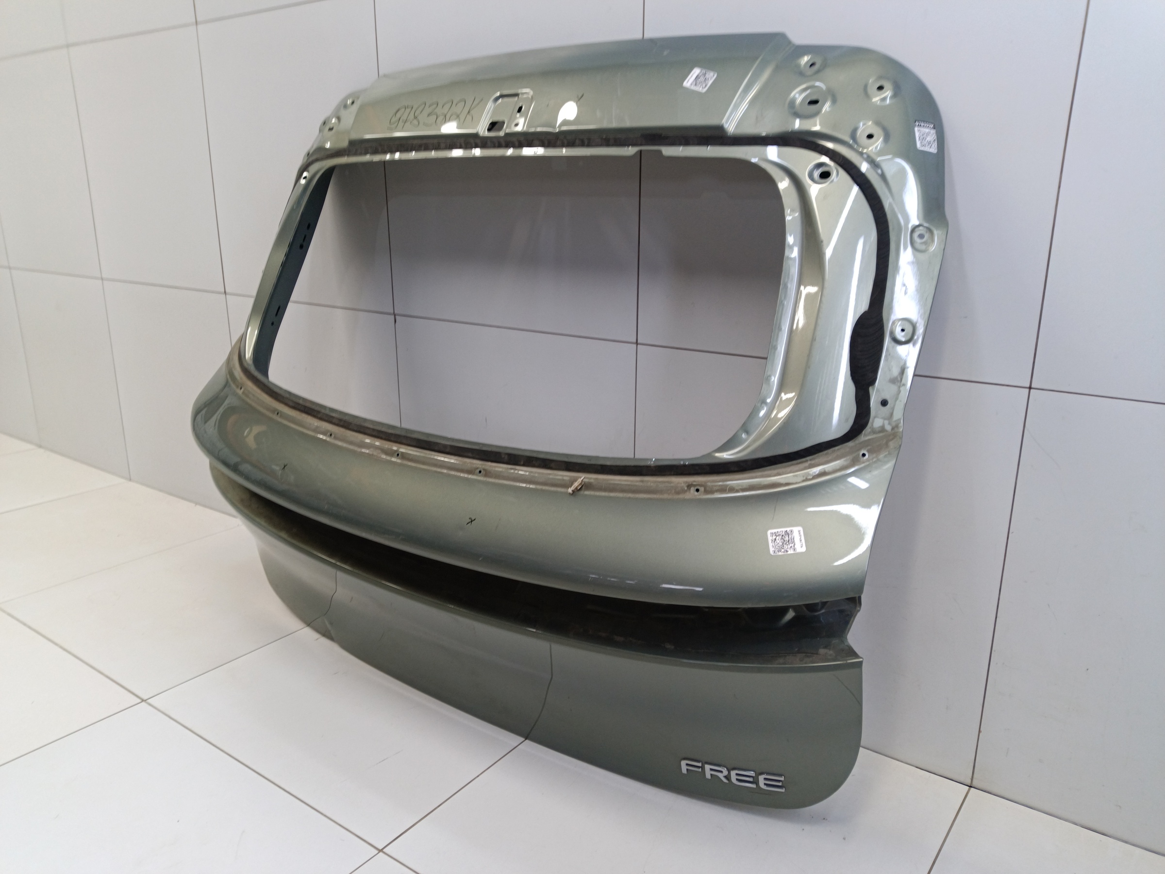 Крышка багажника Voyah Free