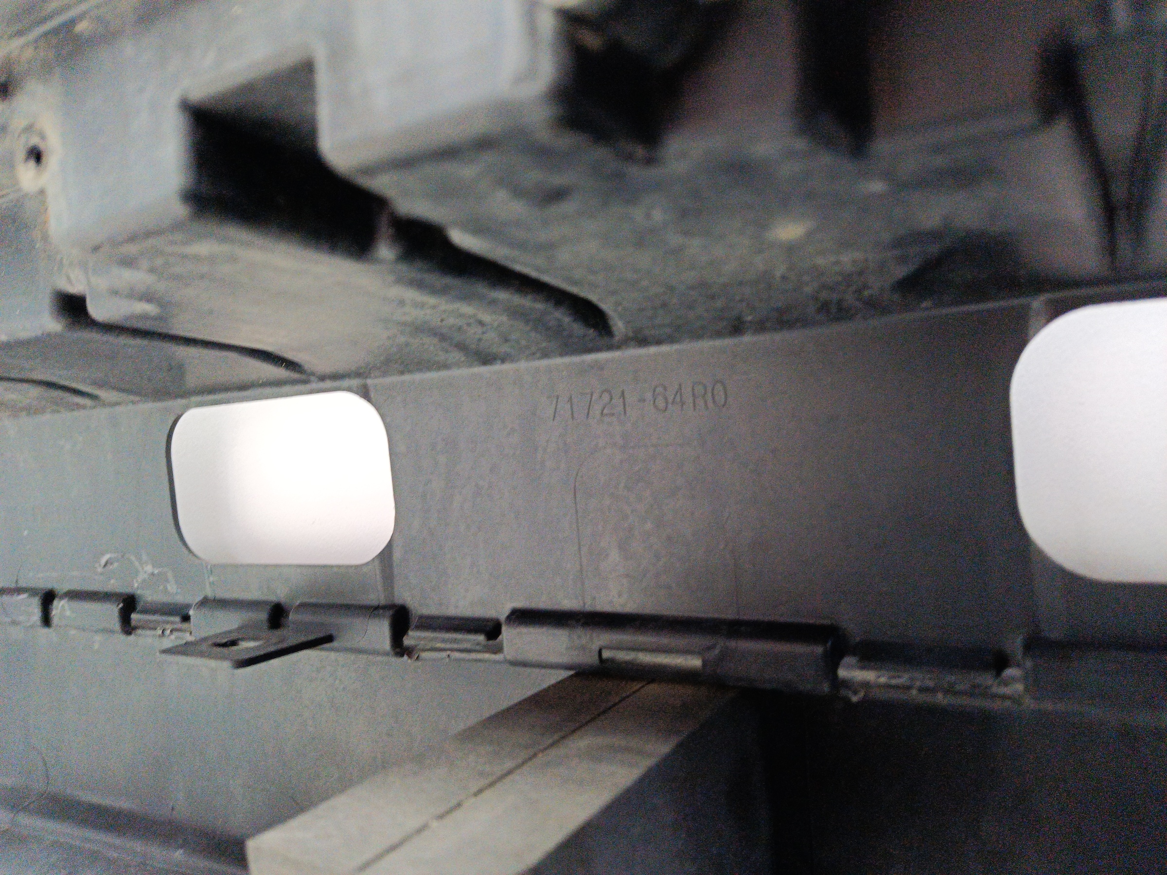 Юбка переднего бампера Suzuki SX4 2 S-Cross Restail