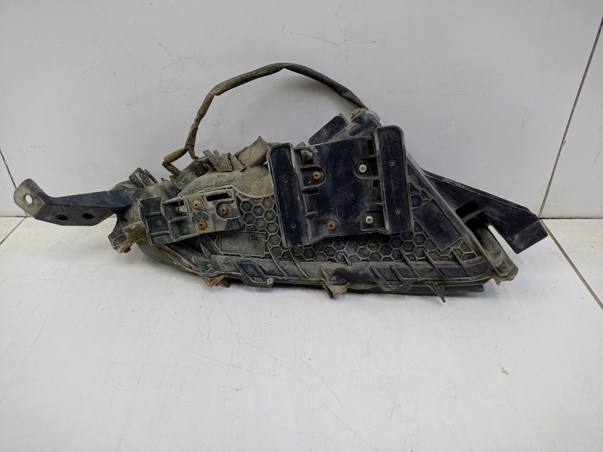 Фара ПТФ передняя левая Lexus RX 4 Restail LED