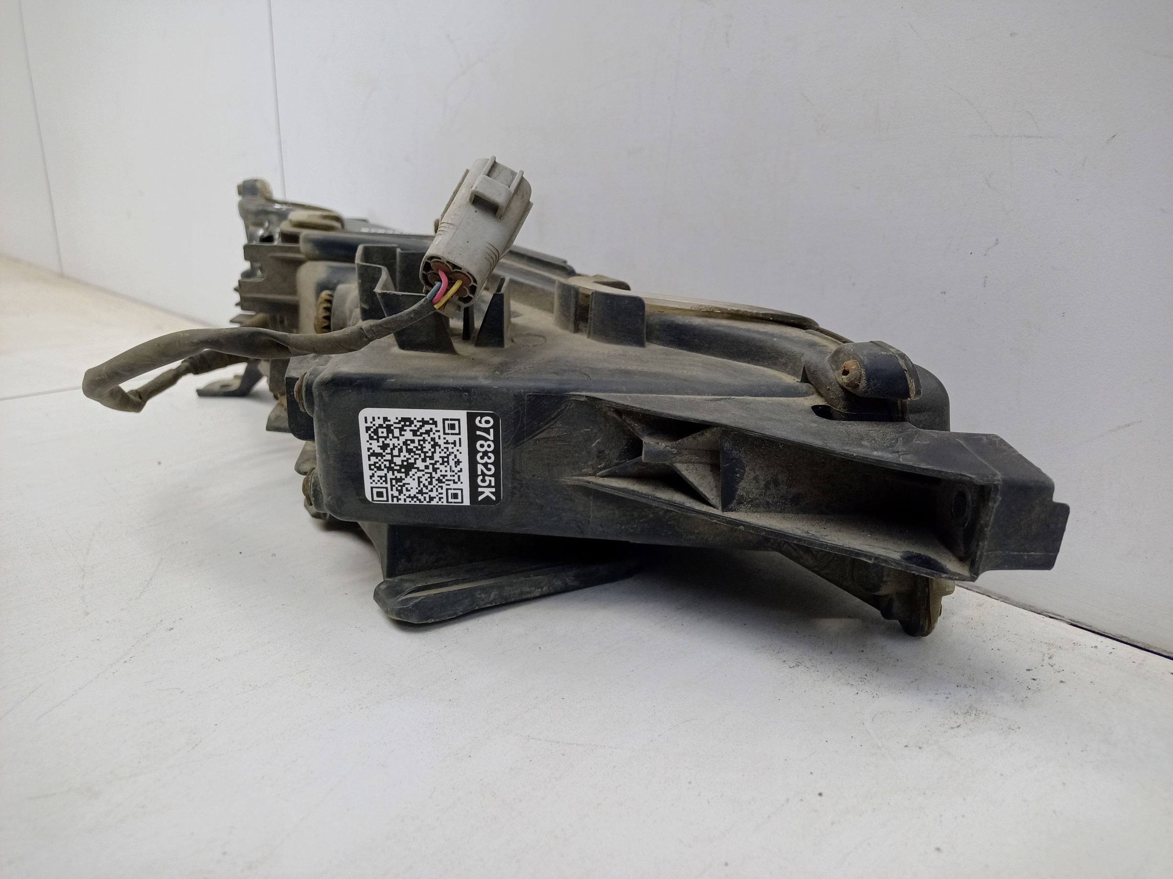 Фара ПТФ передняя левая Lexus RX 4 Restail LED