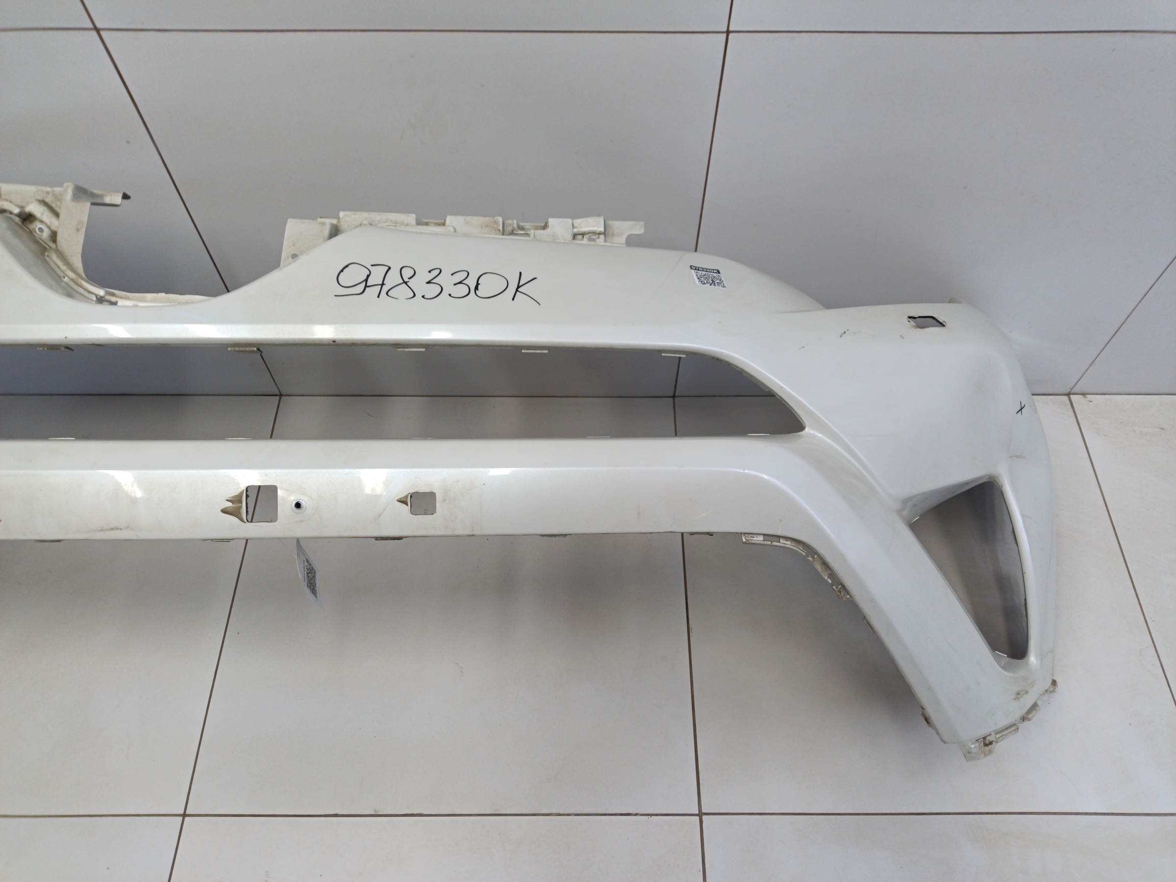 Бампер передний Toyota RAV4 CA40 Restail